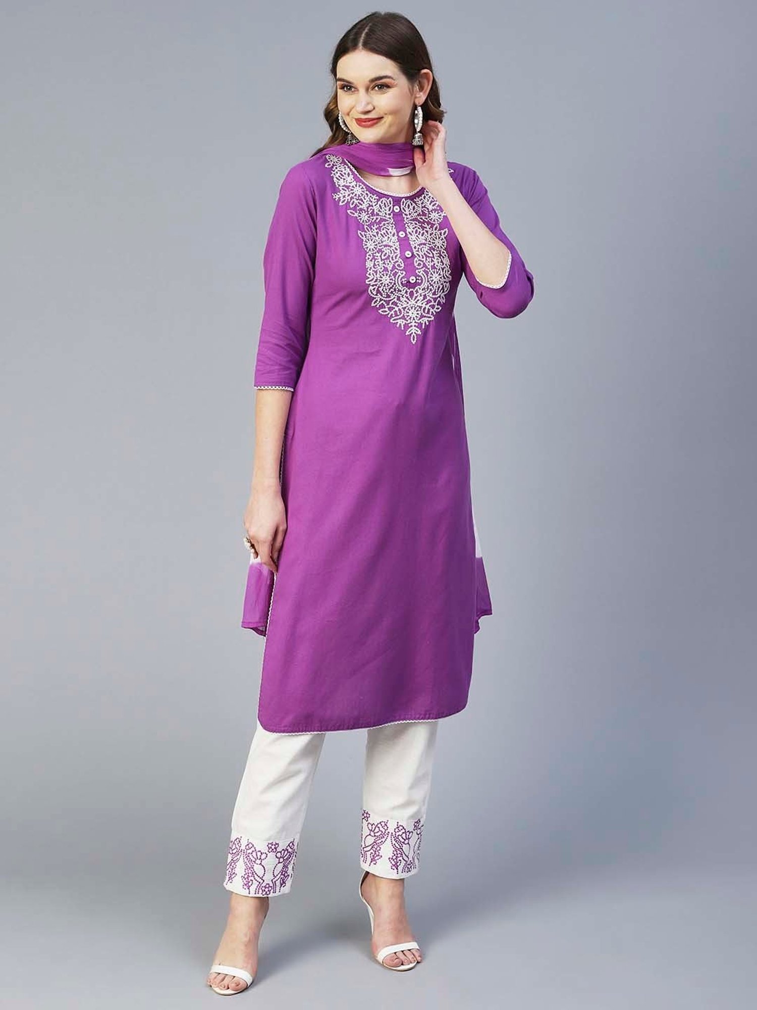 Fashor Purple & White Cotton Embroidered Kurta Pant Set With Dupatta