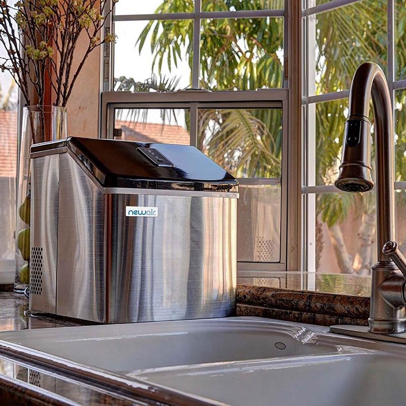 Frigidaire Ice Maker - Silver EFIC206