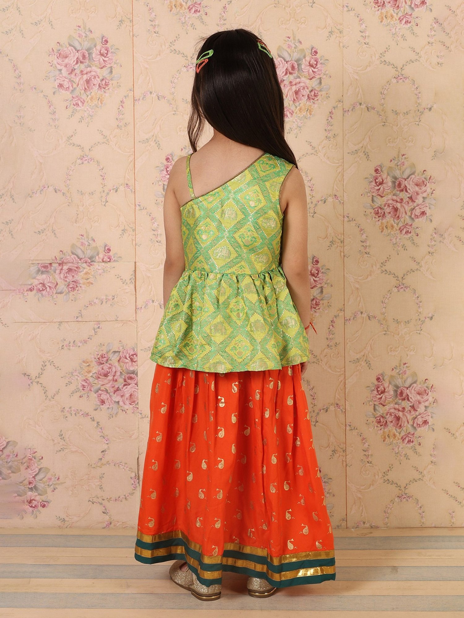 TWISHA Kids Green & Orange Self Design Top with Ghagra