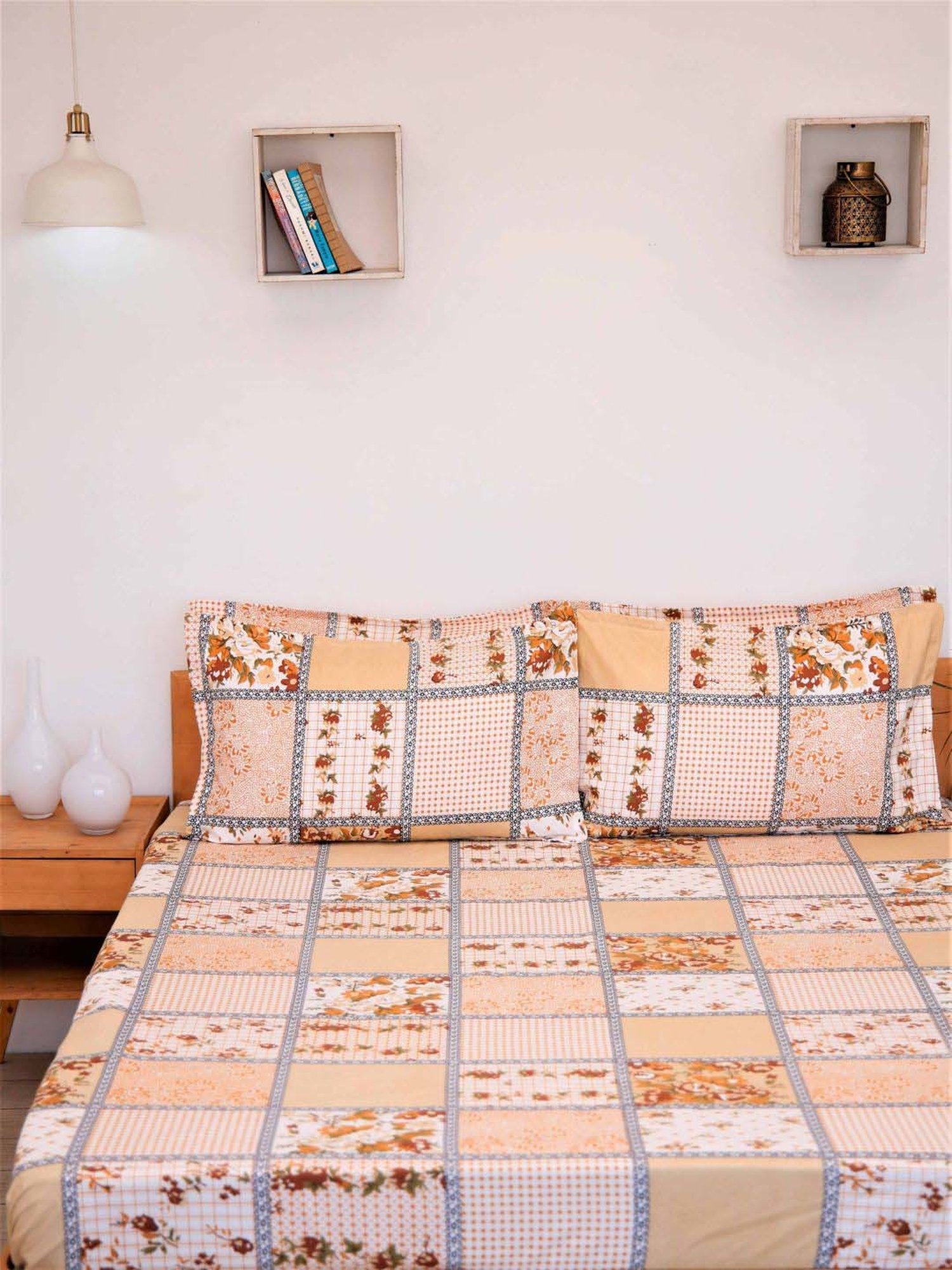 Ariana Beige Microfibre 120 TC Queen Bedsheet With 2 Pillow Covers