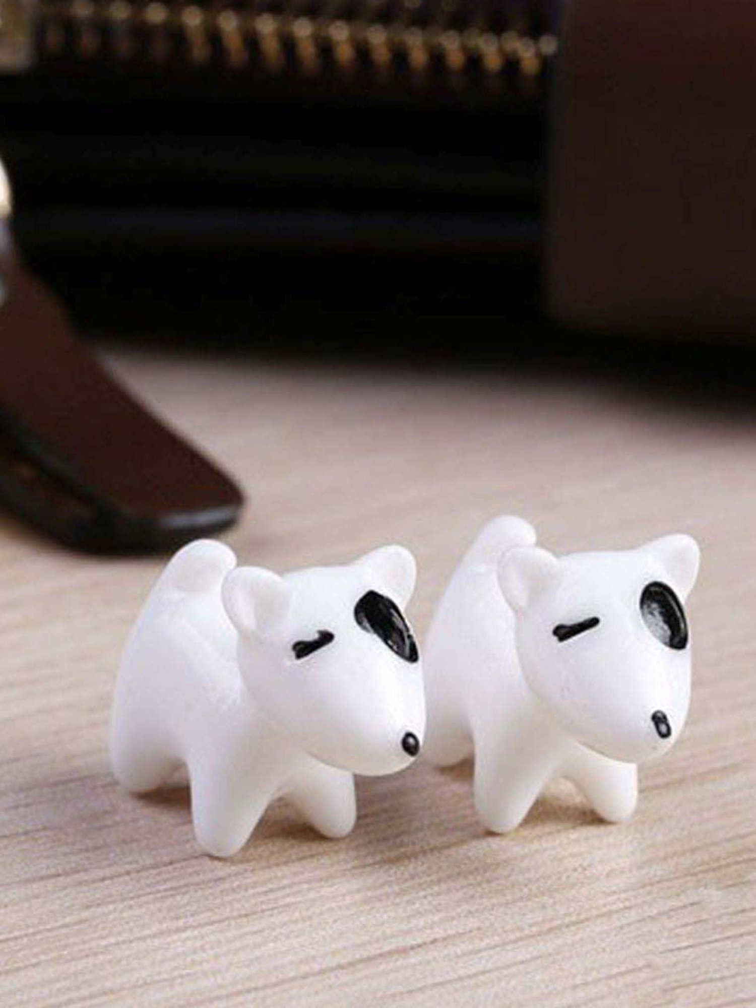 Tayhaa White Plastic Toy Puppy Showpiece - Set of 12