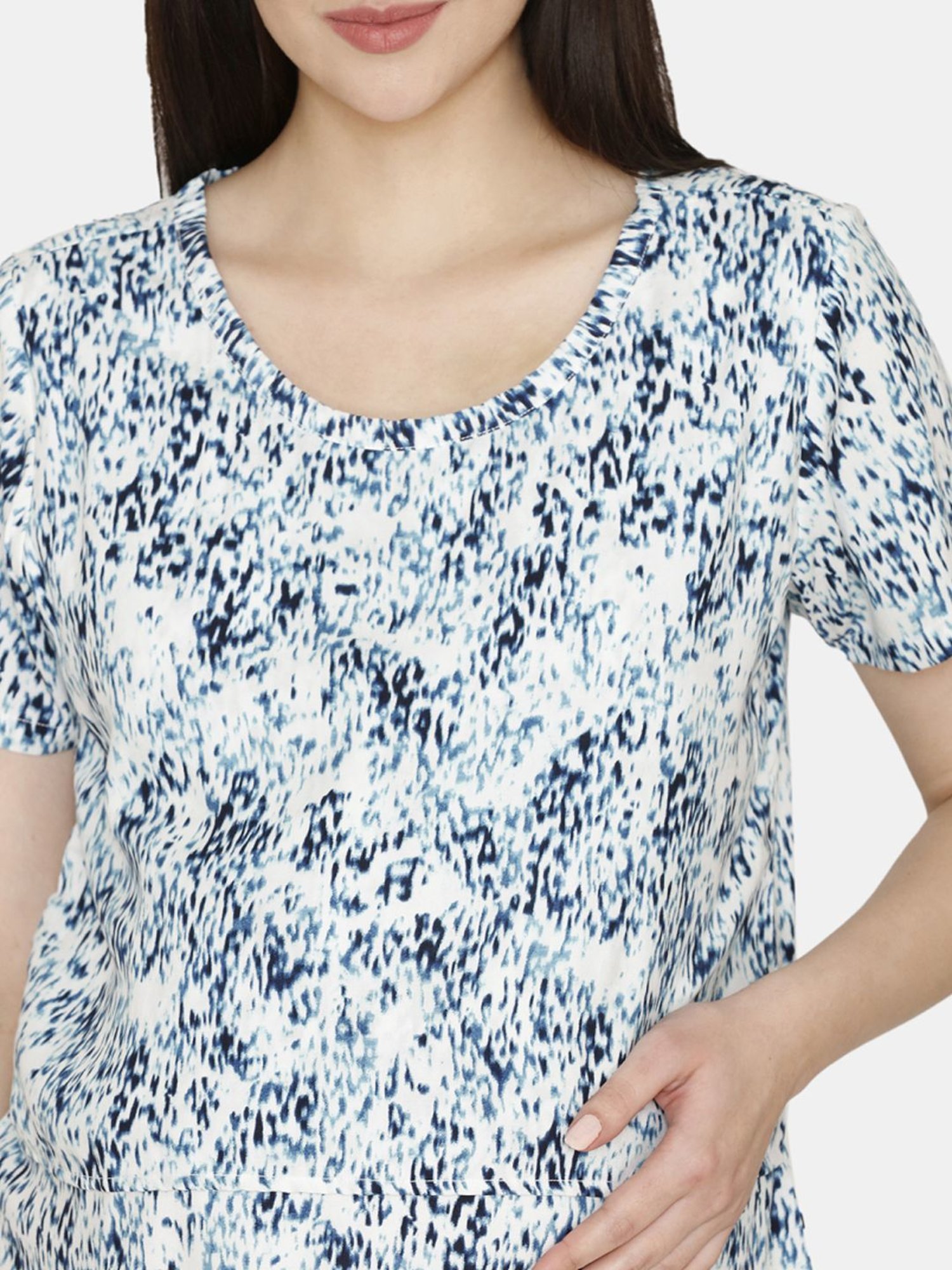 Coucou by Zivame Blue Printed Maternity Top