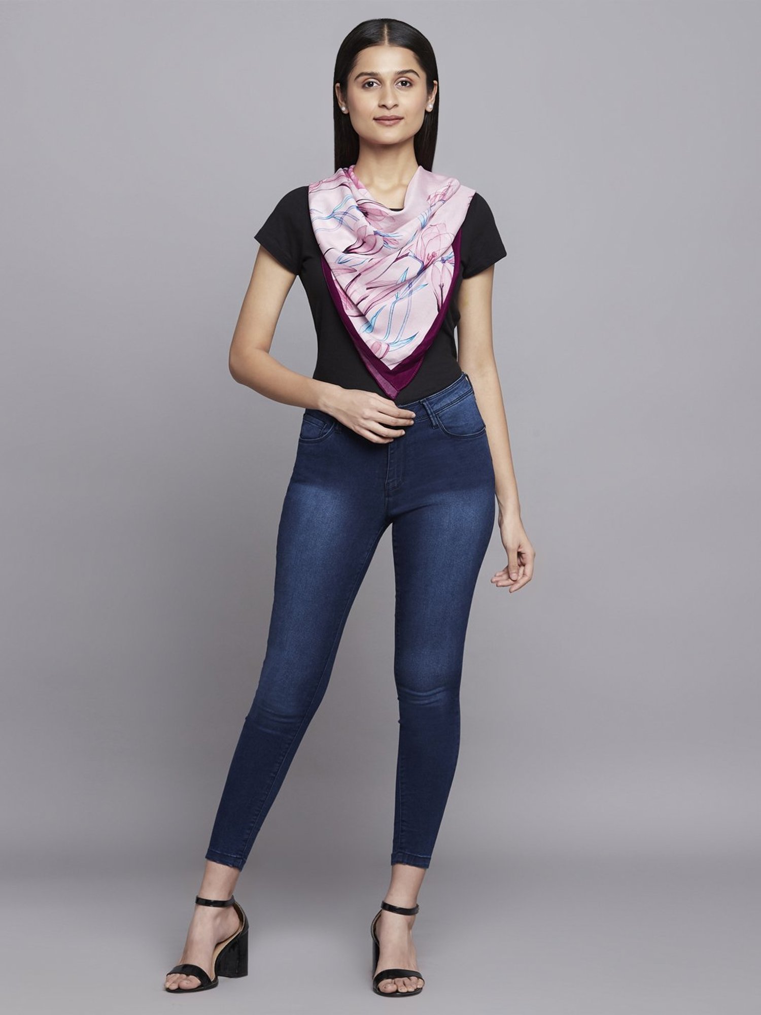 Navyasa by liva Pink Printed Scarf