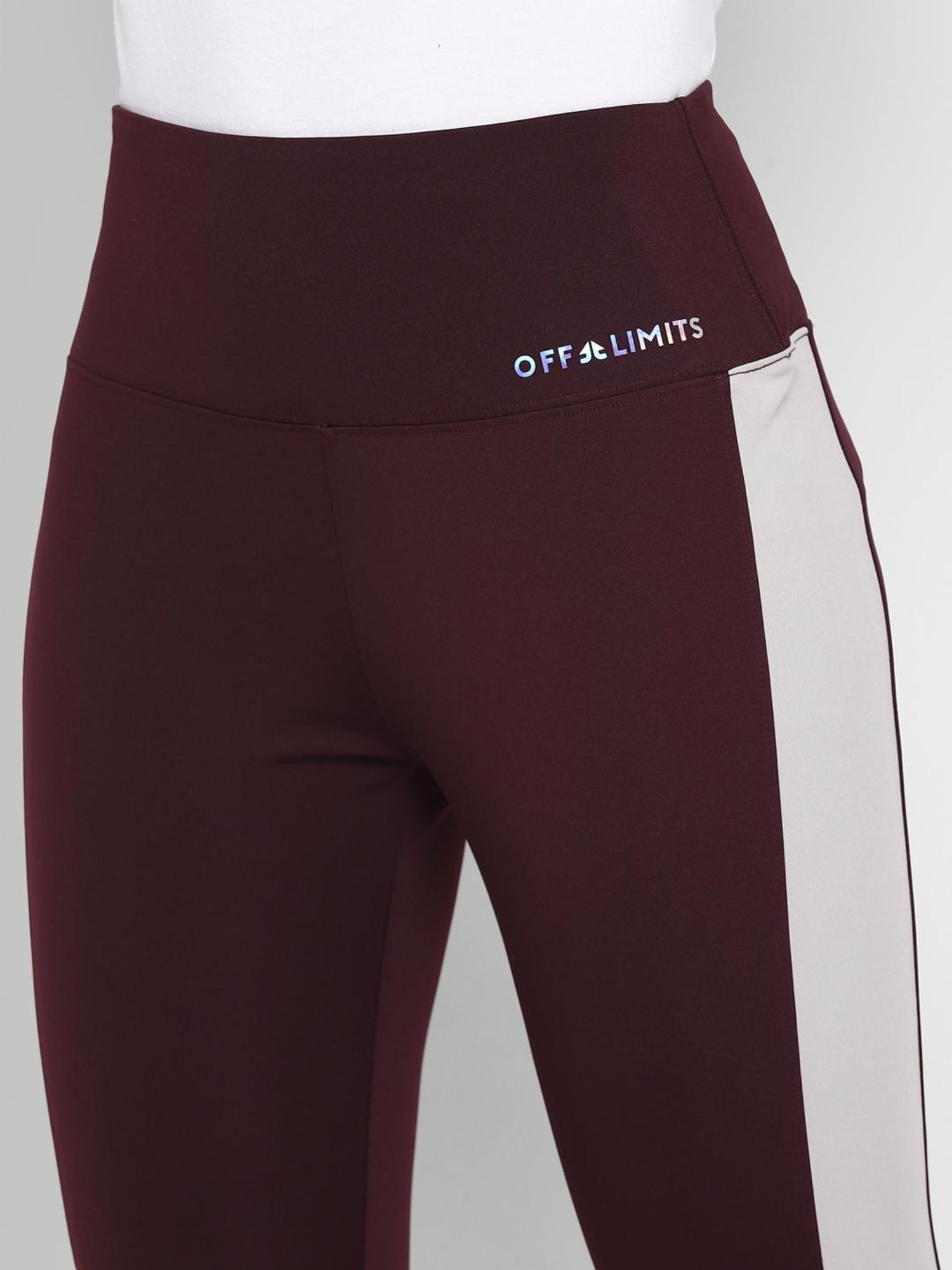 OFF LIMITS Maroon Color Blocked Tights