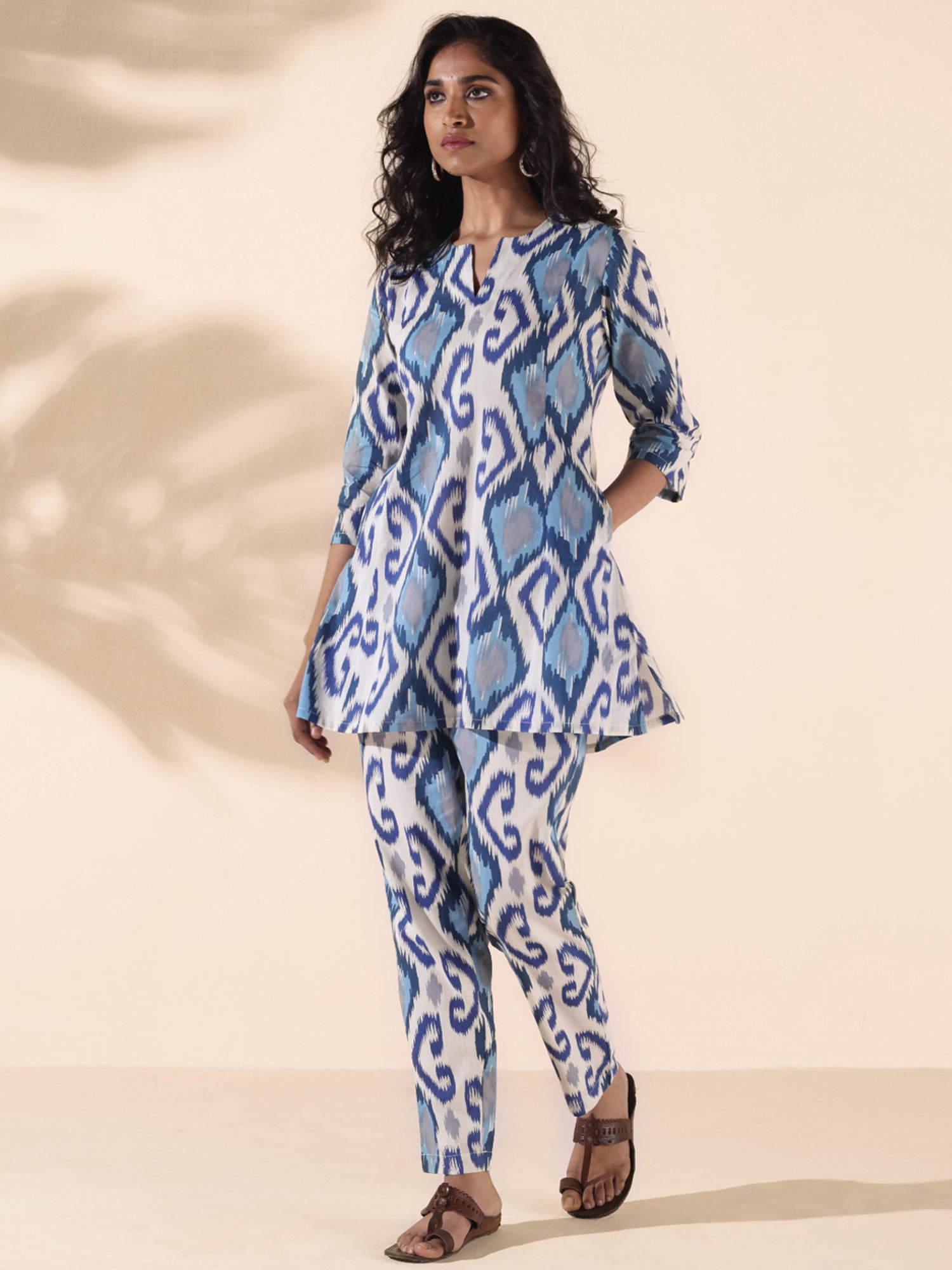 true Browns Blue Printed Tunic Pant Set