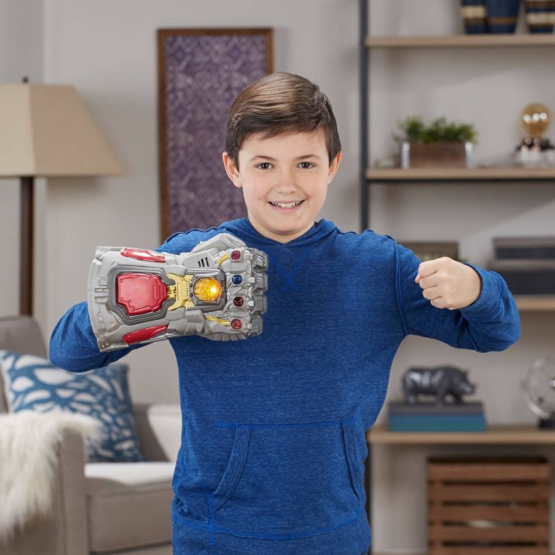 Marvel Avengers: Endgame Electronic Fist Roleplay Toy