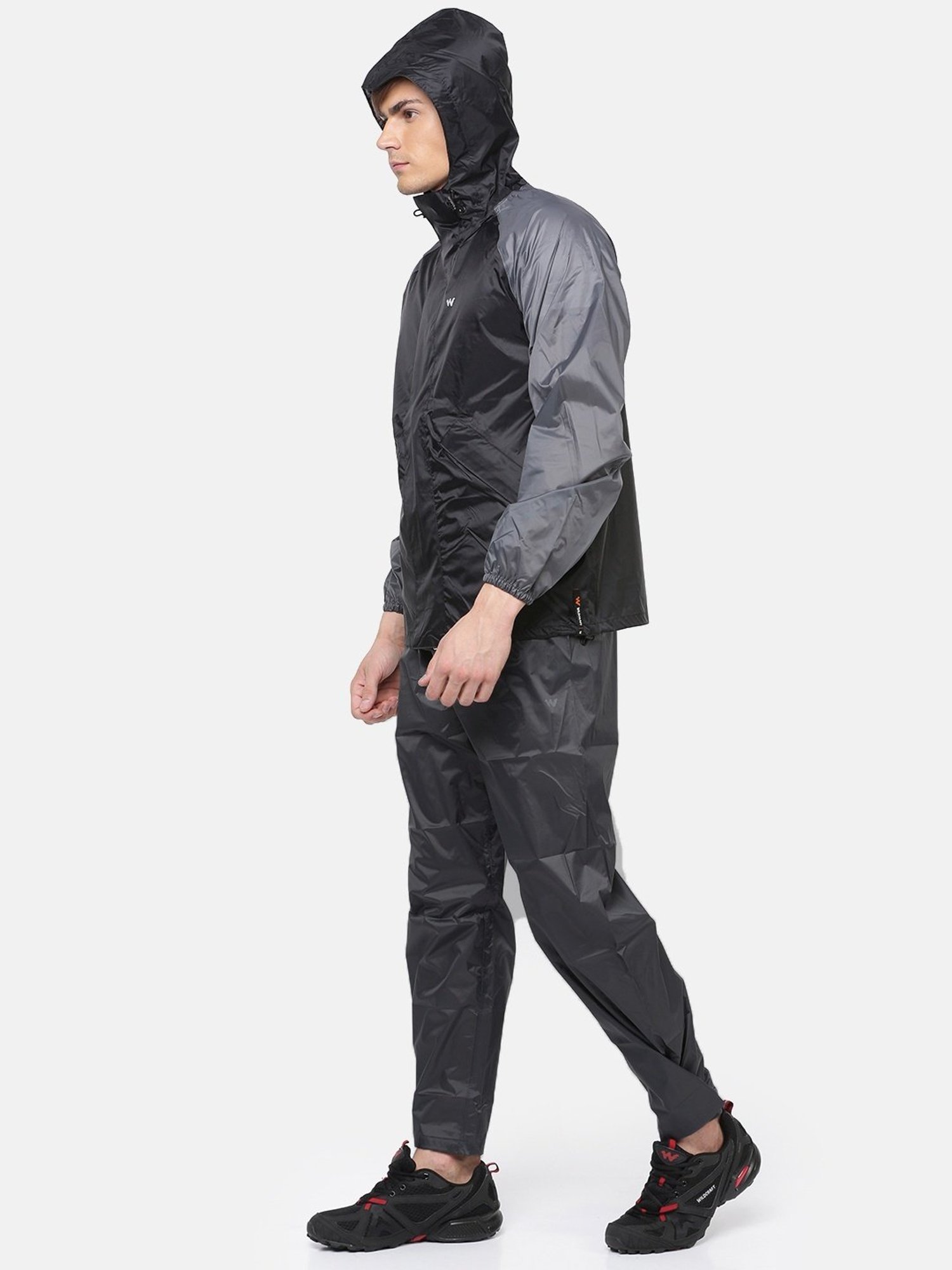 Wildcraft Black & Grey Regular Fit Colour Block Raincoat Set