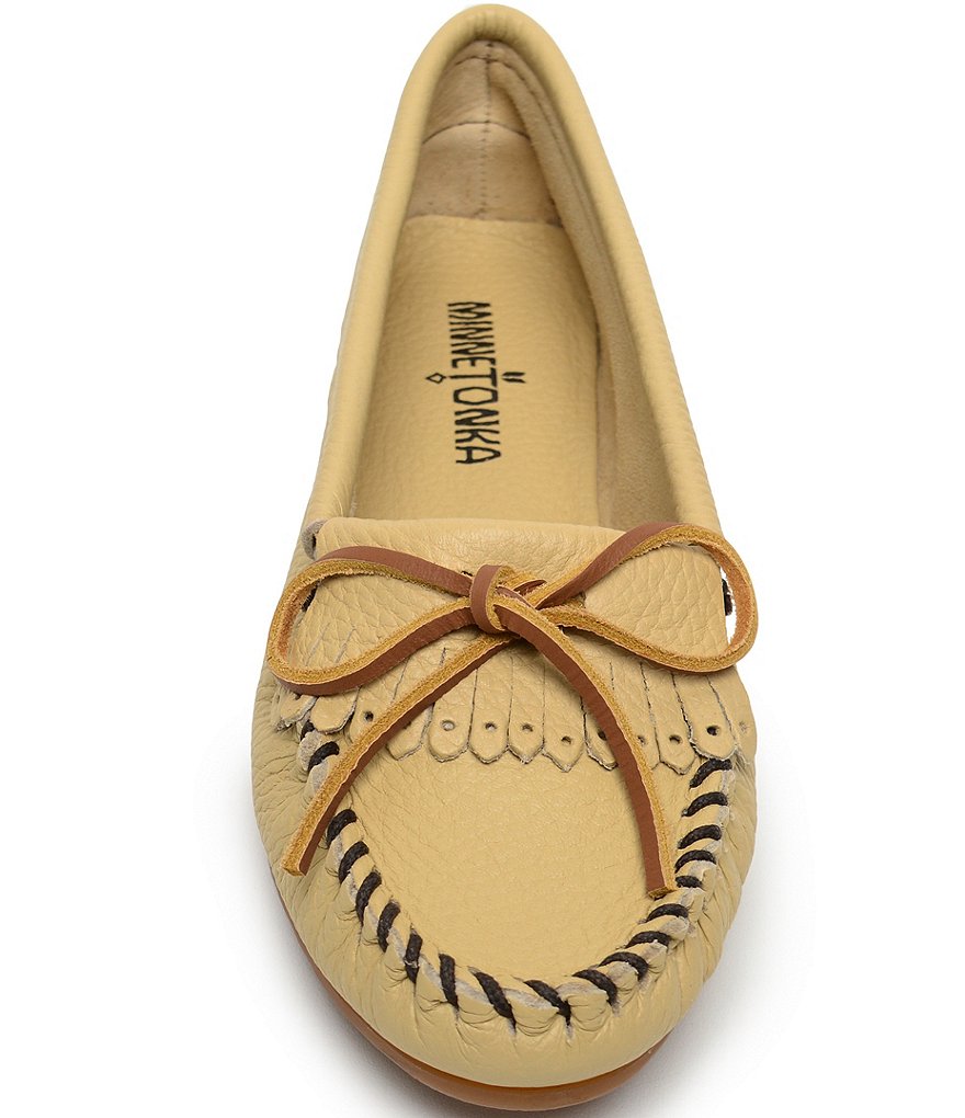 Minnetonka Deerskin Kilty Moccasins
