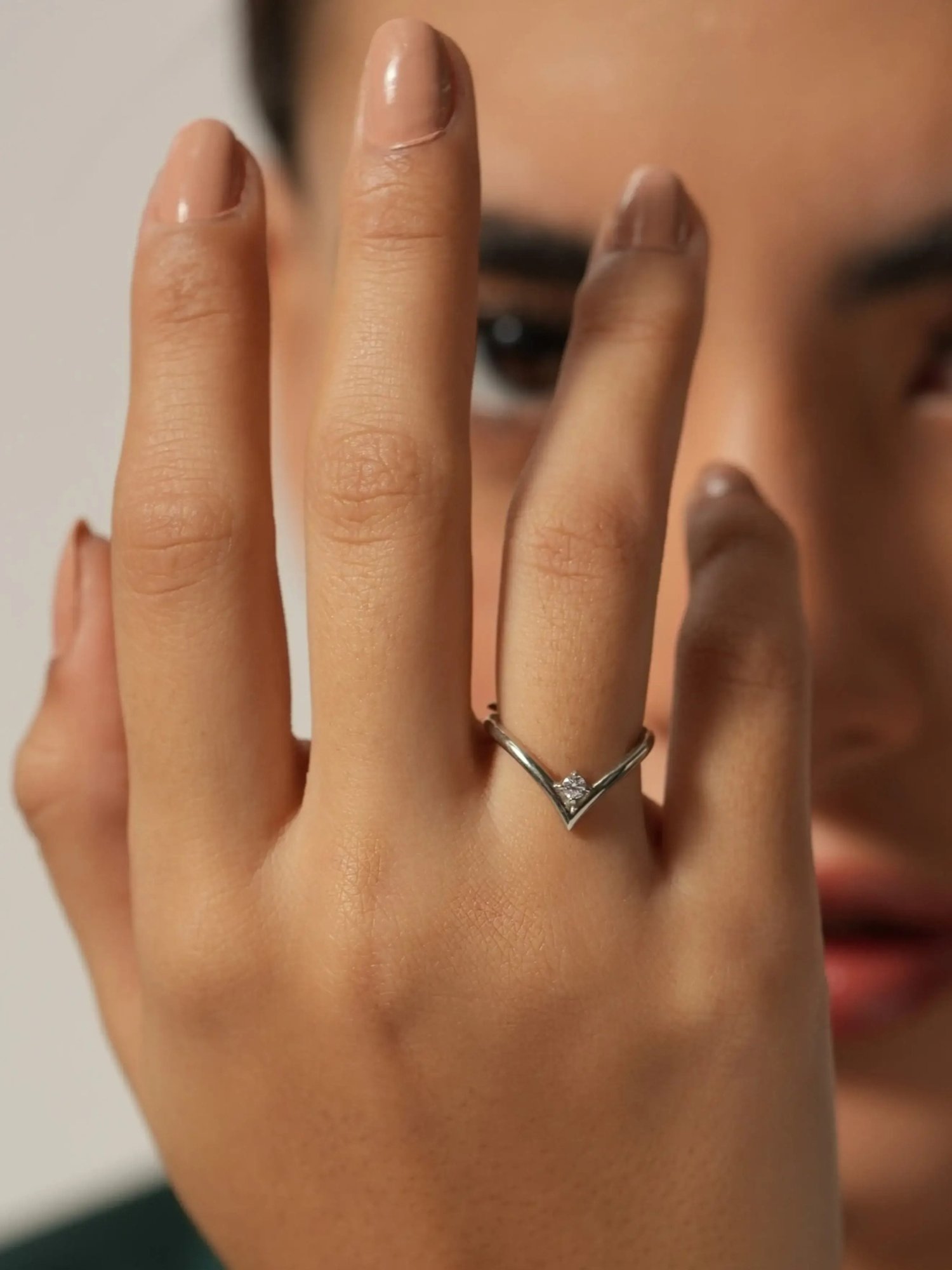 Mabel 92.5 Sterling Silver Rhodium-Plated Solitaire V Shaped Adjustable Ring