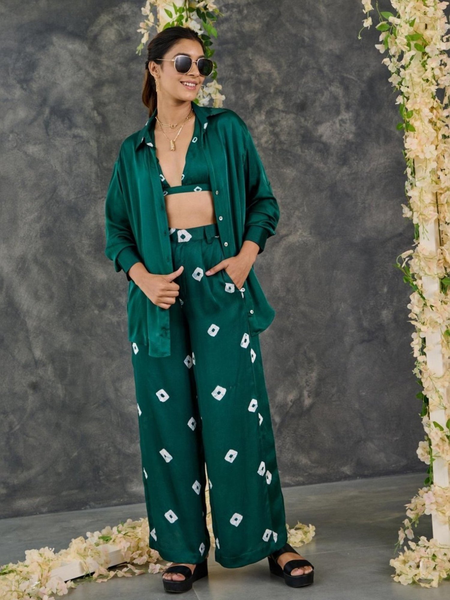 Gulaal Green Bandhani Modal Satin Shirt with Pant