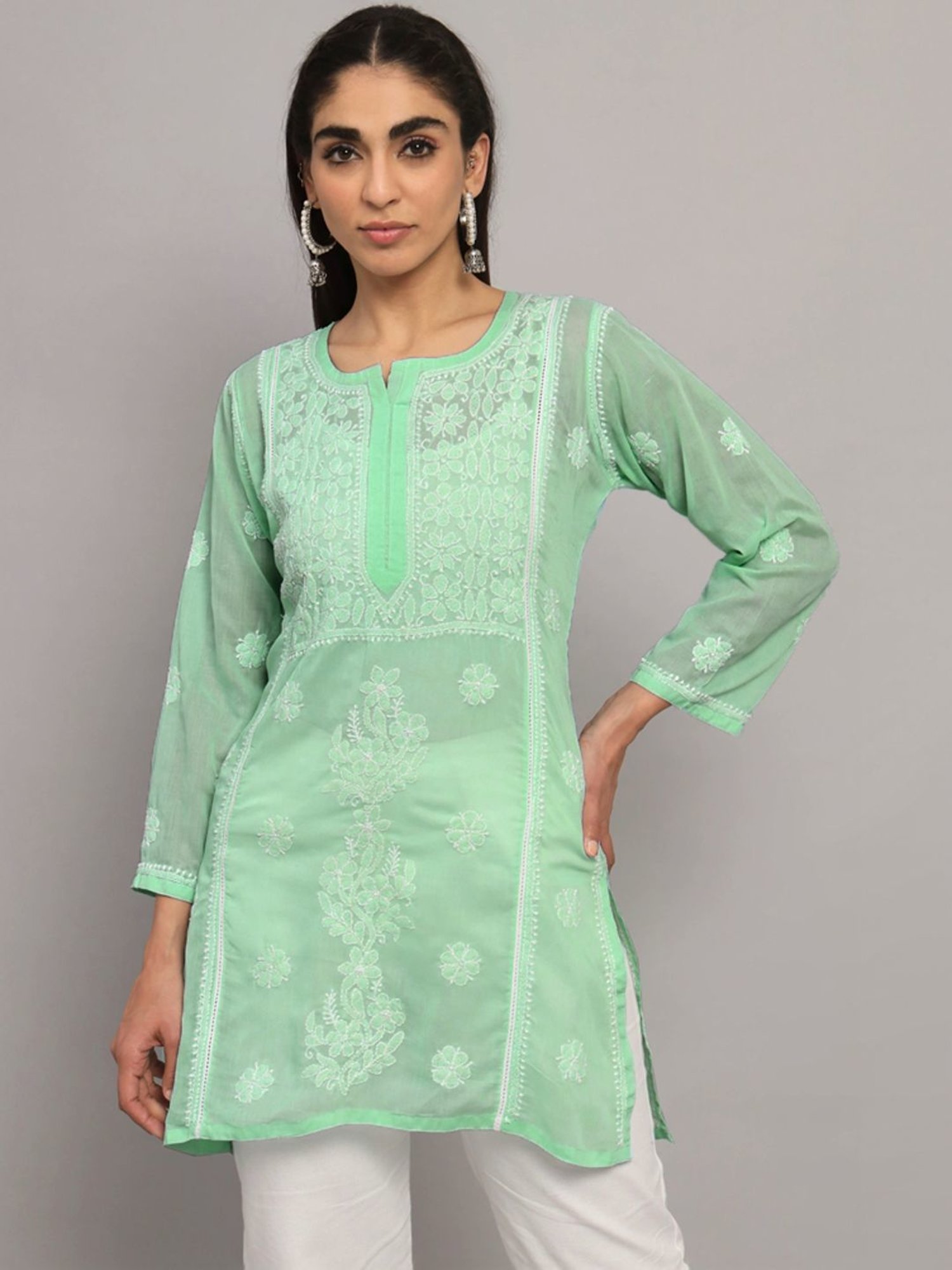 PARAMOUNT CHIKAN Green Cotton Hand Embroidered Chikankari Straight Kurti