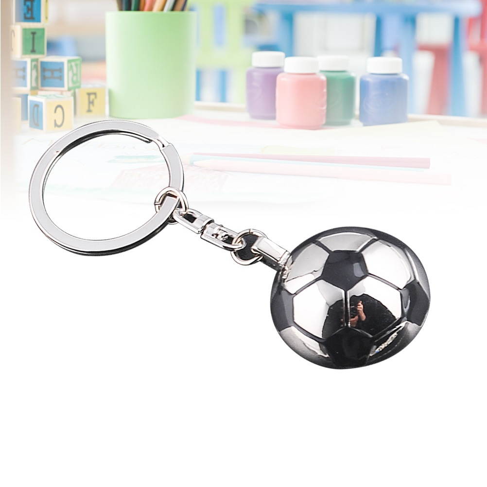 Half Football Keyring Metal Keychain Cool Car Keyring Handbag Pendant Decoration Creative Gift Keyfob