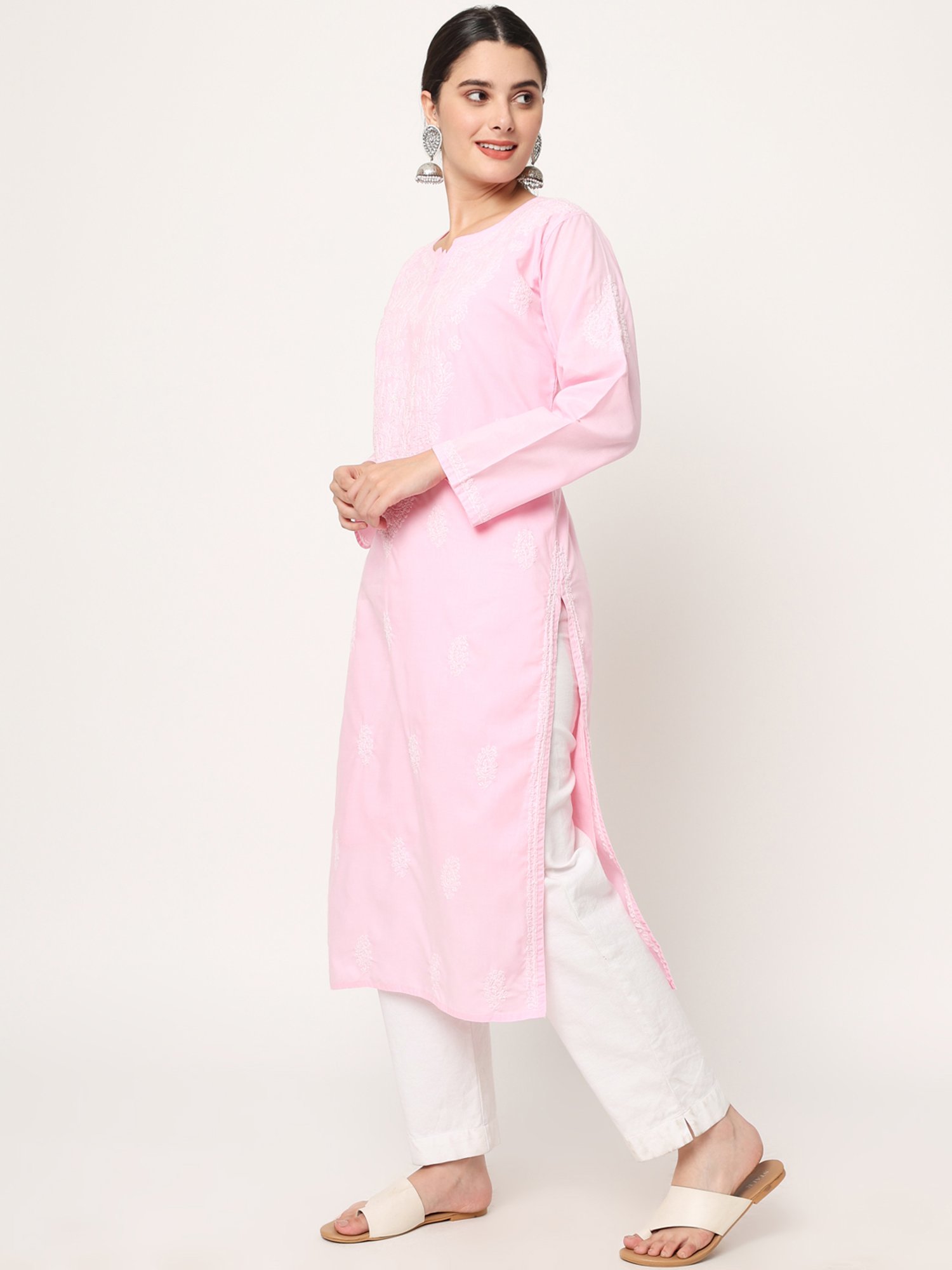 PARAMOUNT CHIKAN Pink Cotton Chikankari Straight Kurta