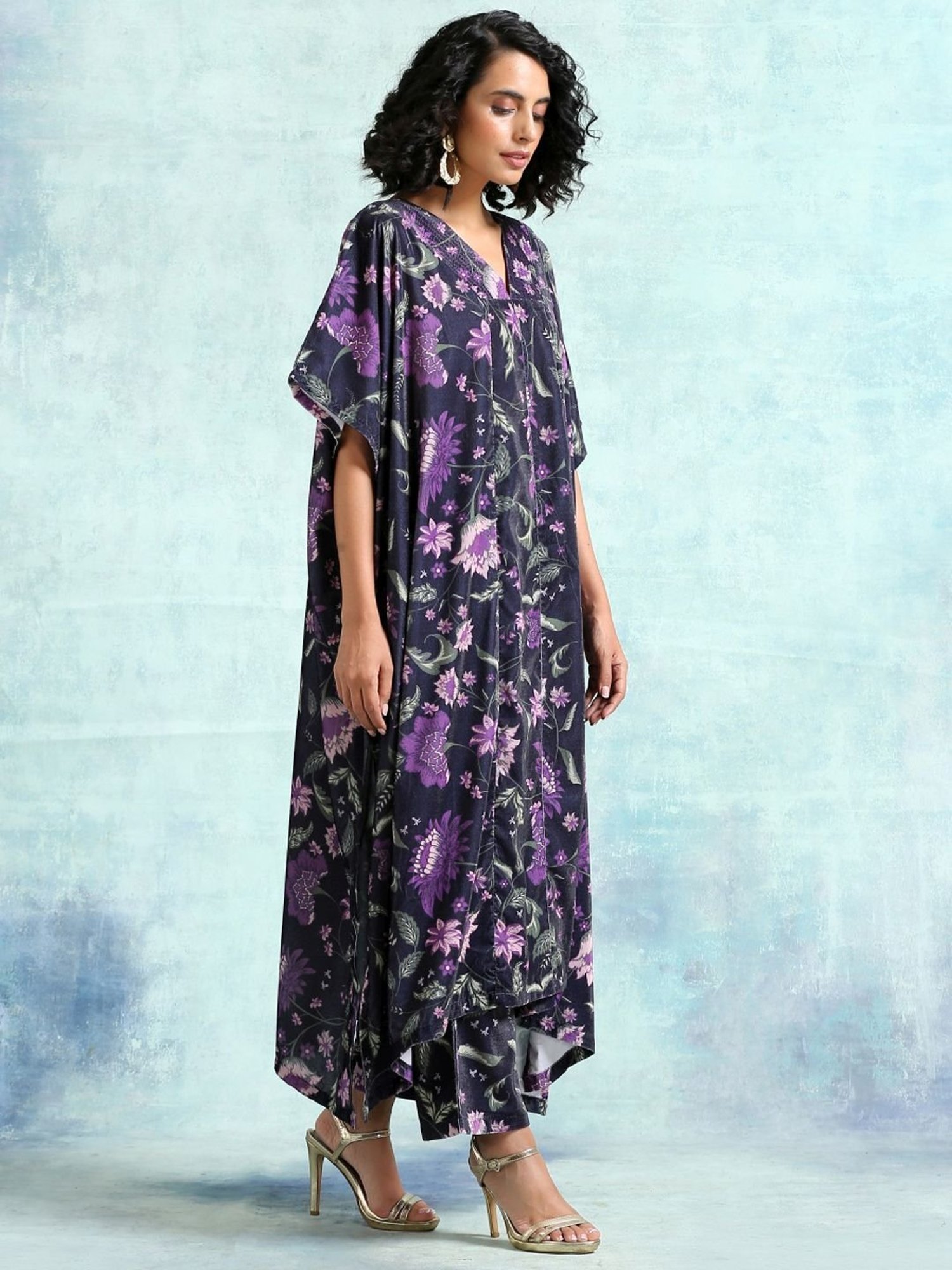 true Browns Black Printed A Line Velvet Kaftan Kurta