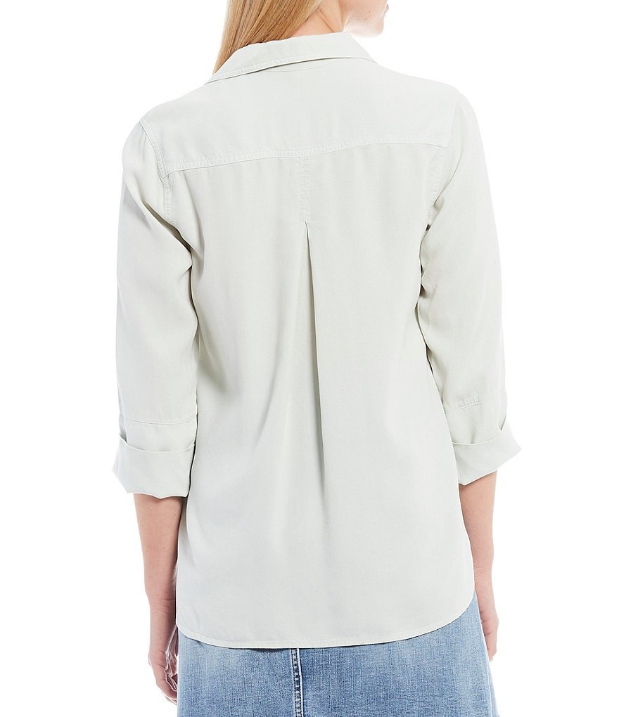 Chelsea & Violet Woven Shirttail Hem 3/4 Sleeve Button Down Top