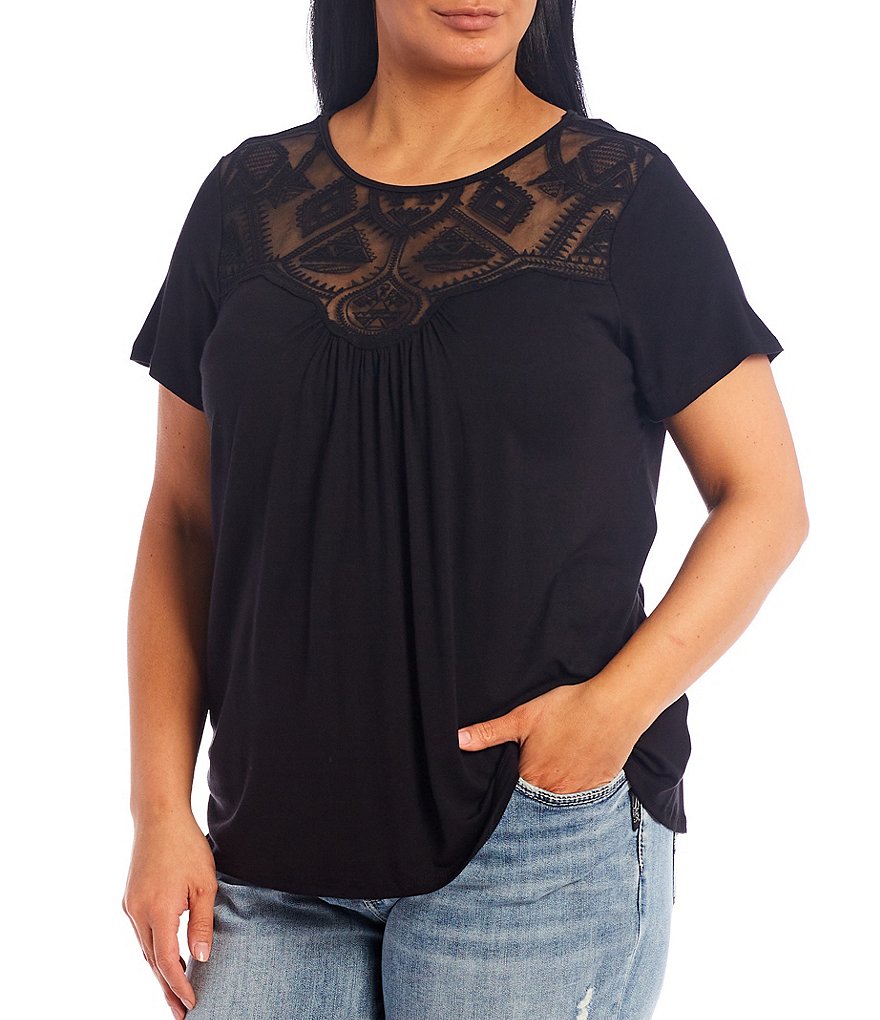 Moa Moa Plus Size Lace Yoke Detail Round Neck Short Sleeve Top