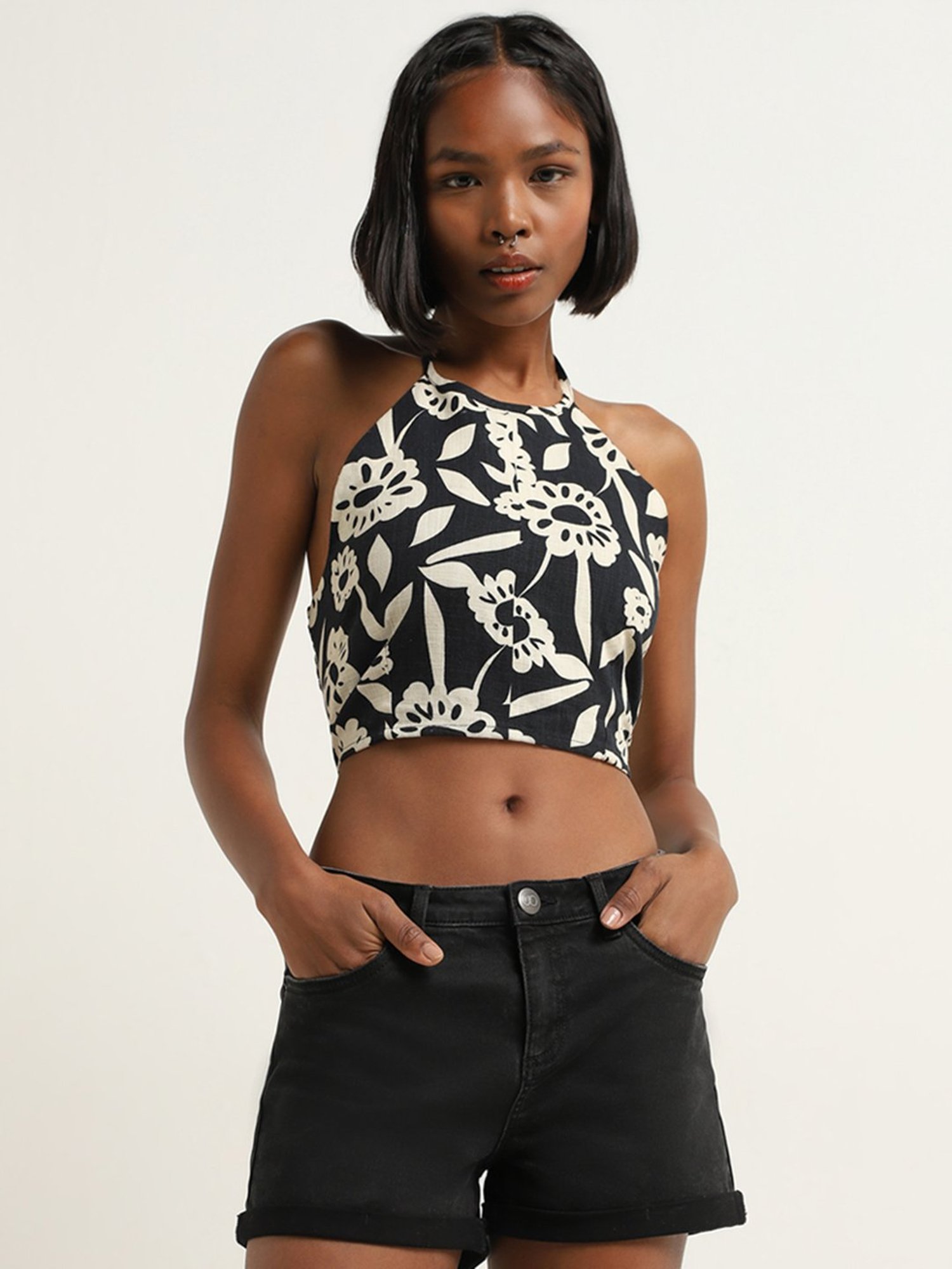 Nuon by Westside Black Floral Print Blended Linen Crop Top