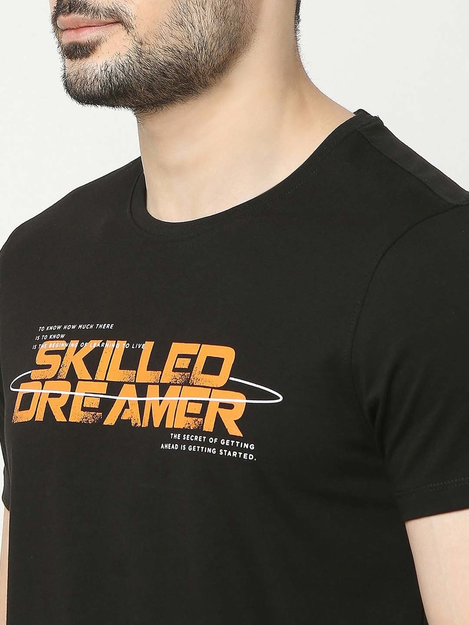 UnderJeans by Spykar Black Regular Fit Printed Cotton Crew T-Shirt