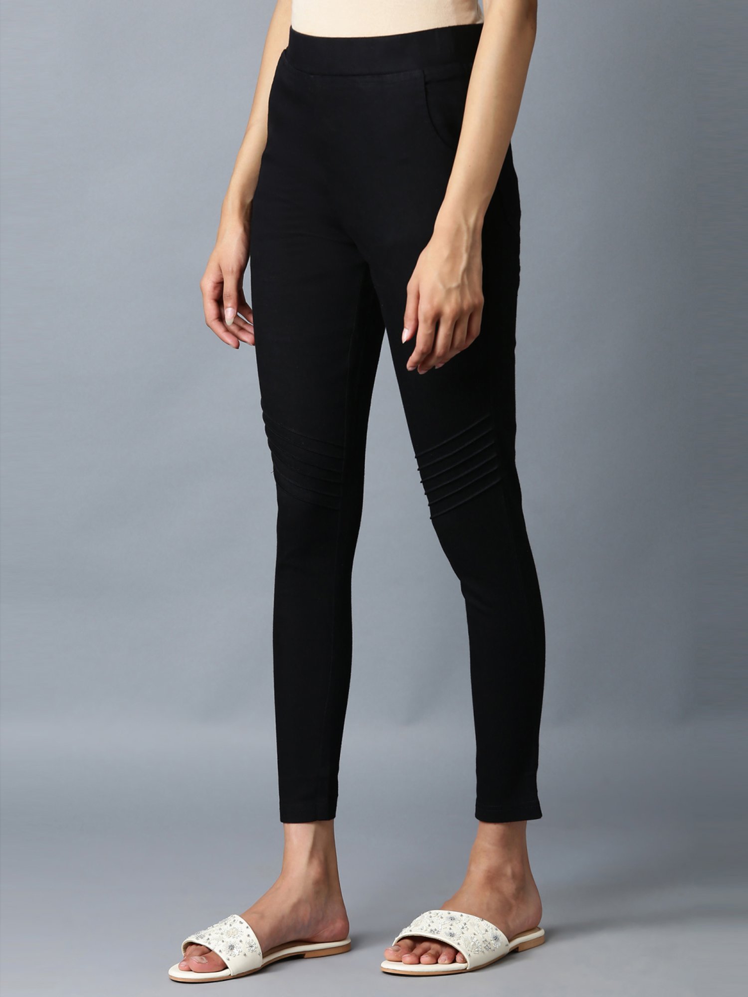 Elleven from Aurelia Black Jeggings
