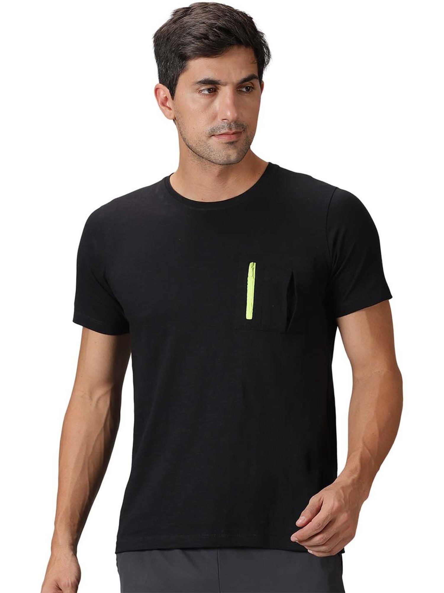 DOMIN8 Men Outdoor T-Shirt With Nylon Zipper Pocket