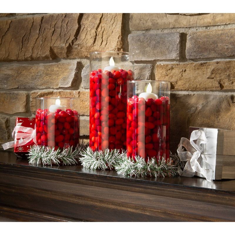 18"/20ct Noble Pine Flocked Wreath Holder - GarlandTies