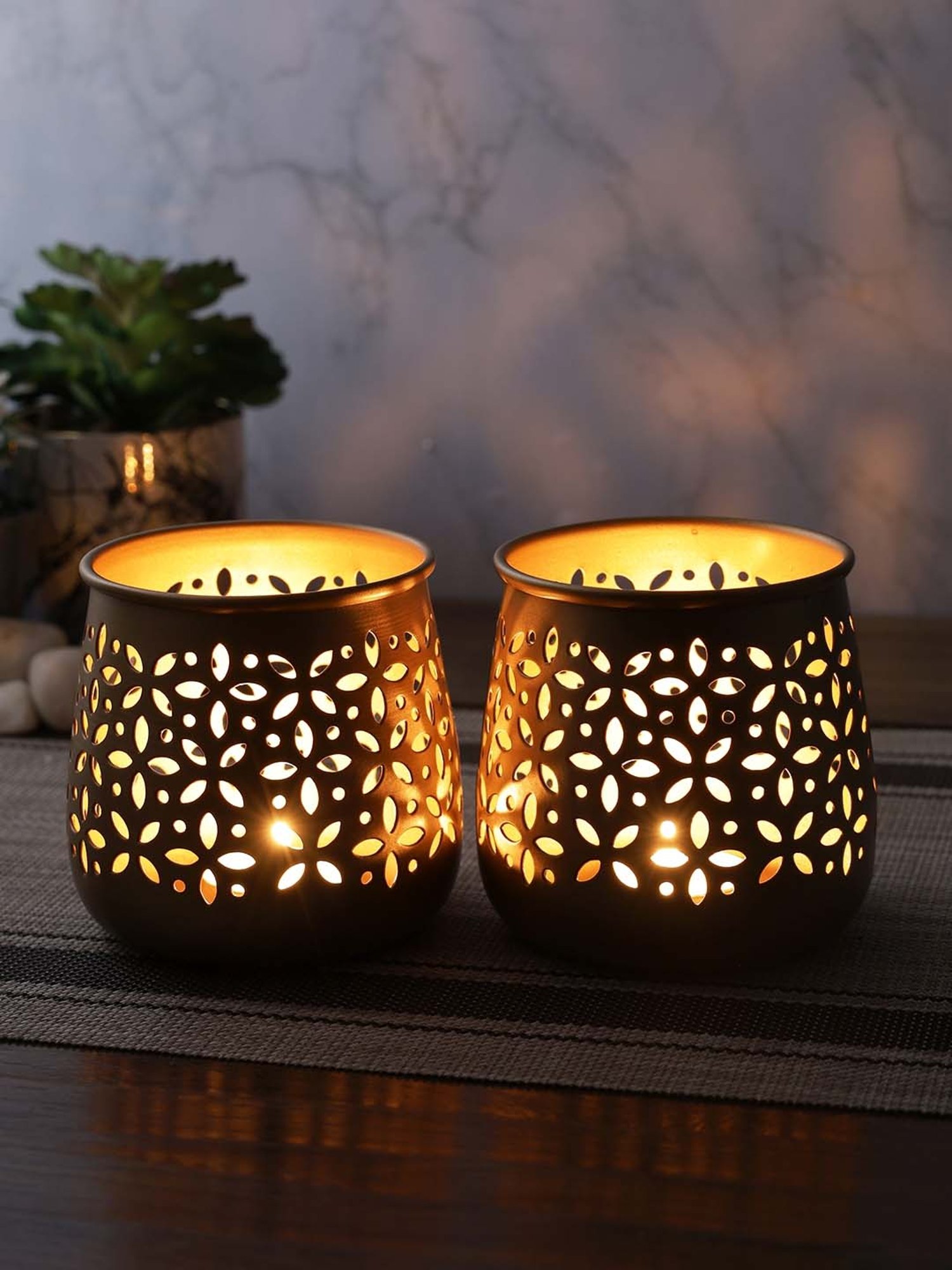 Aapno Rajasthan Golden Metal Candle Holder - Set of 2