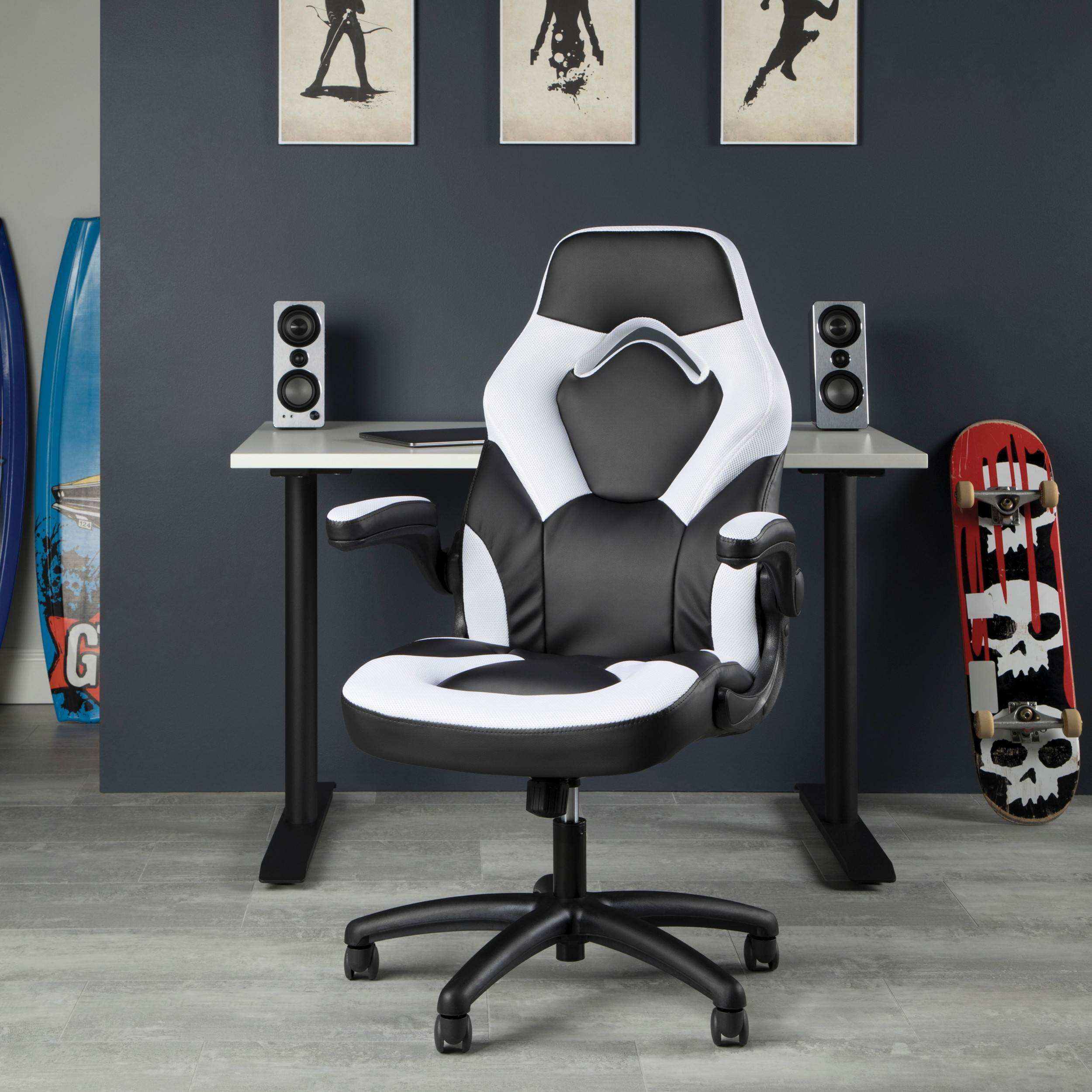 Gaming Chair, Racing Style Computer Desk Chair Padded Armrests Ergonomic Lumbar Support Adjustable Height