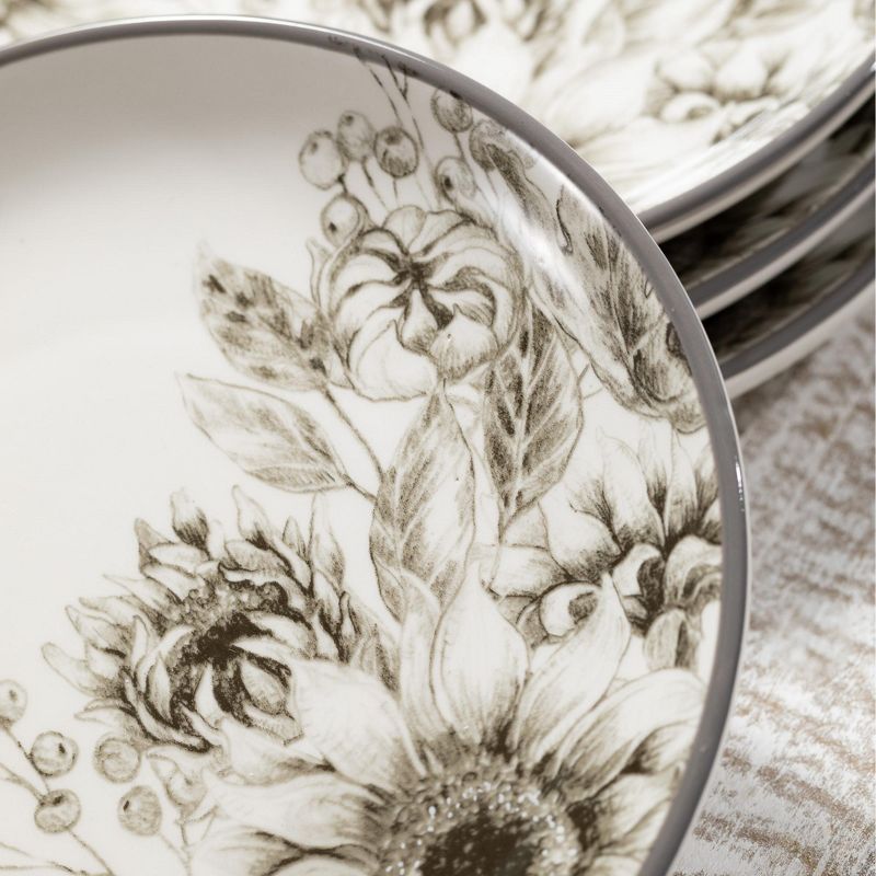 Queer Eye 6" 2pk Stoneware Queen Appetizer Plates