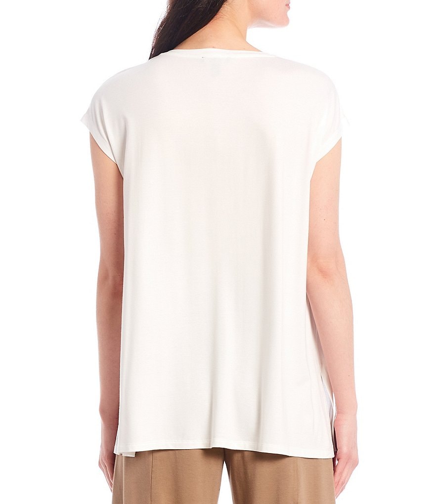 Calessa Floral Embroidered Round Neck Short Sleeve Tunic