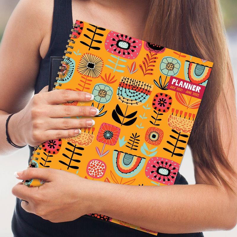 2021-22 Academic Planner 8.5" x 11" Folky Floral Daily/Weekly/Monthly - The Time Factory