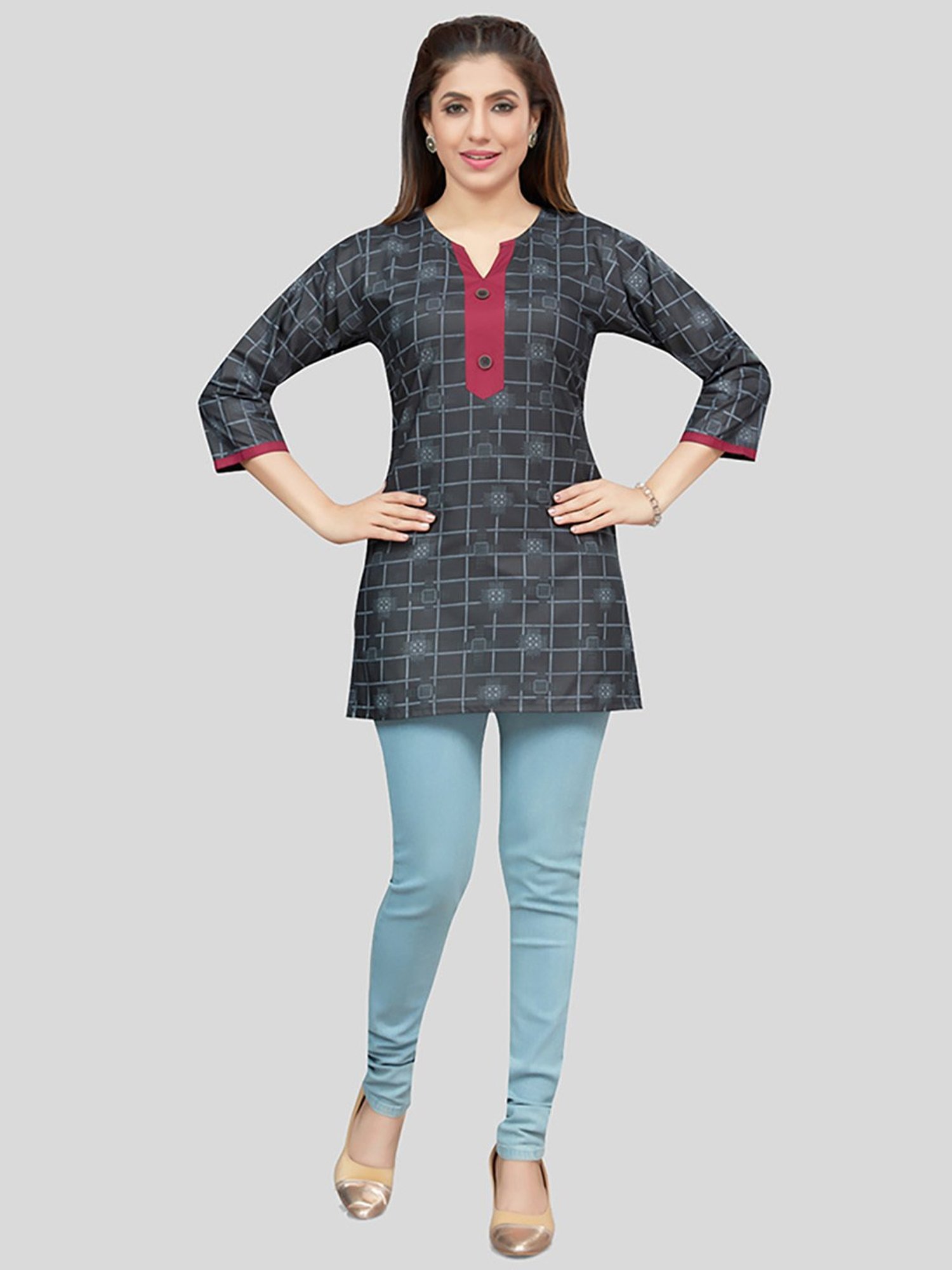 Saree Swarg Black Printed Straight Short Kurti