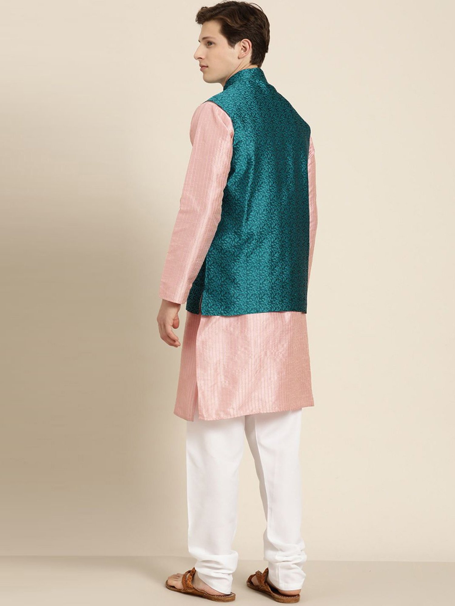 Sojanya Pink & Green Regular Fit Self Pattern Kurta Set With Jacket
