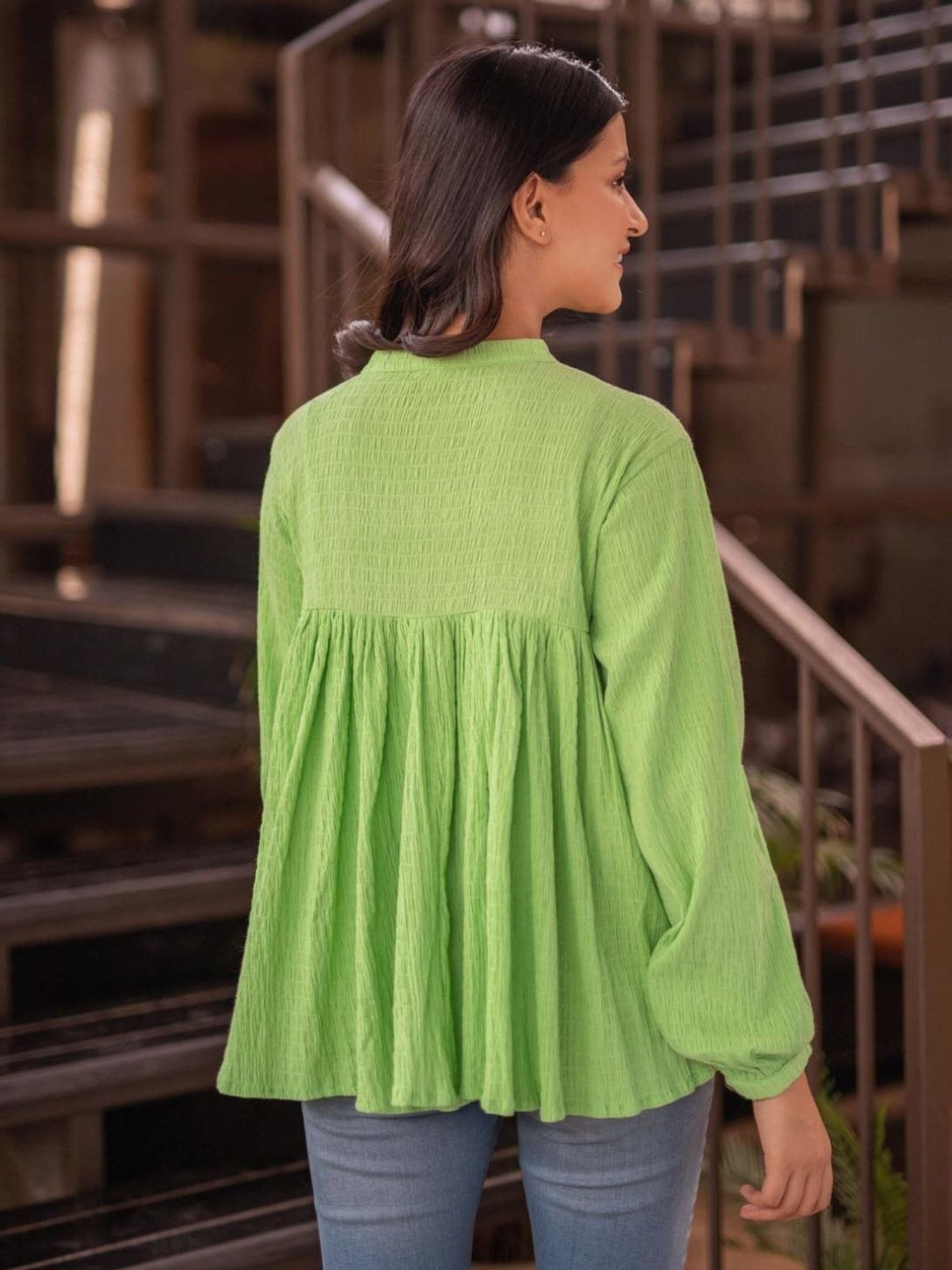 BInfinite Green Pistachio Tiered Top