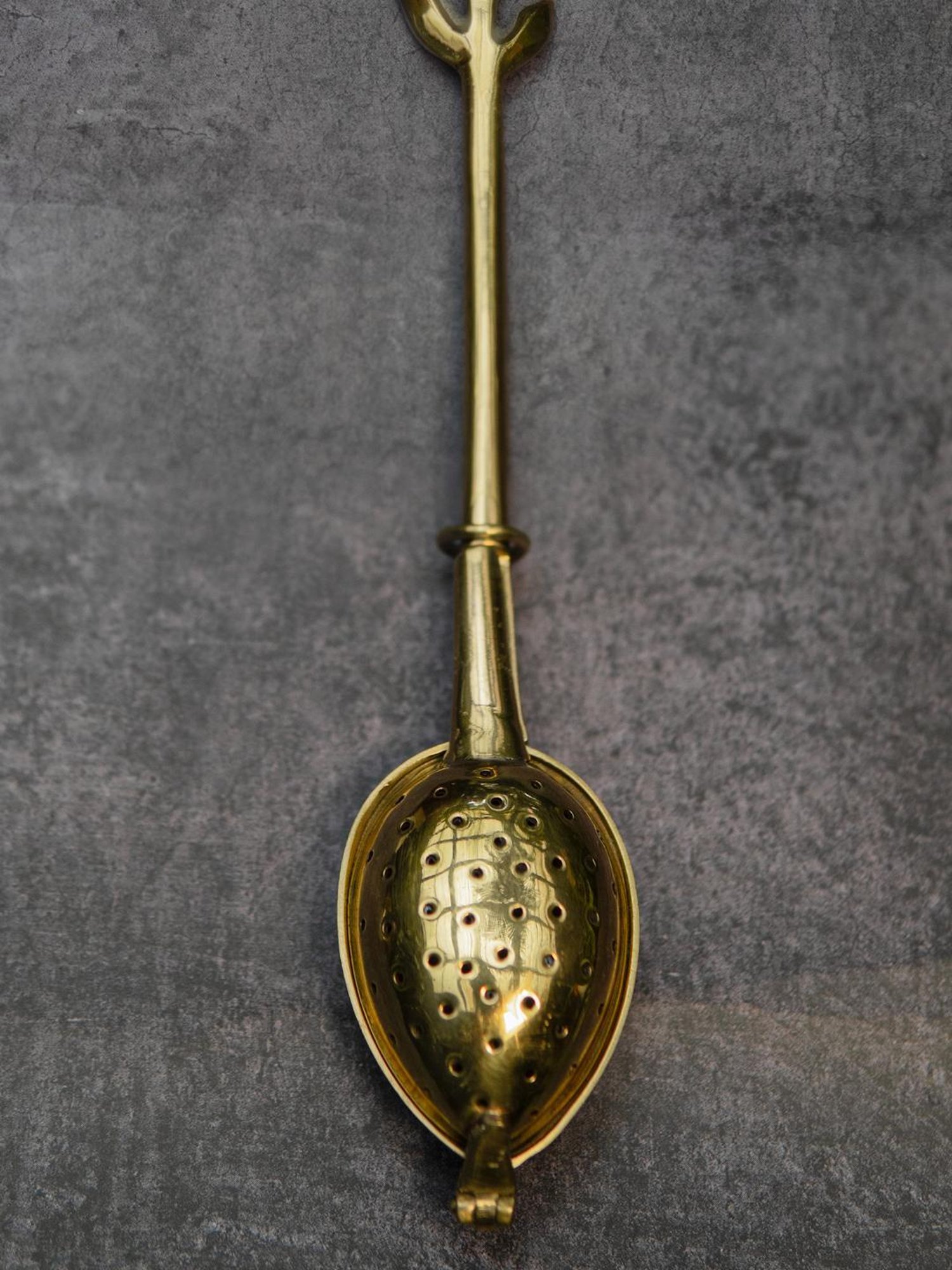 Milton Silver Stainless Steel Thermal Coffee Pot (500 ml) - Set of 1