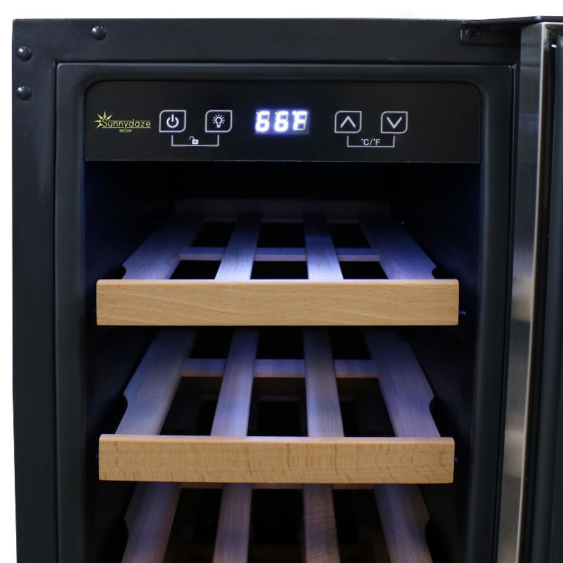 Avanti CF24Q0W 2.5 Cubic Foot Stand Alone Upright Chest Deep Freezer, White