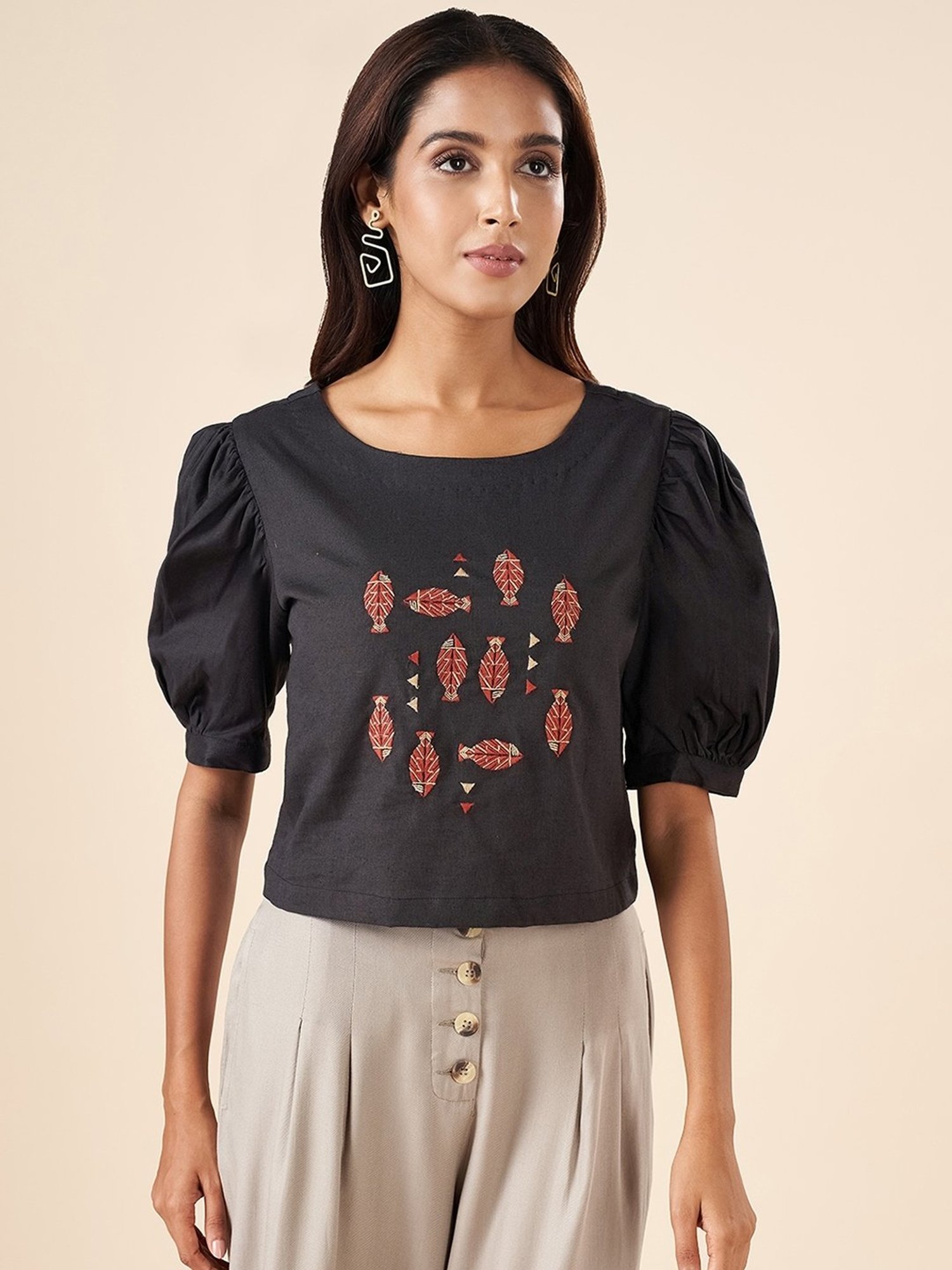 Akkriti by Pantaloons Black Cotton Embroidered Top