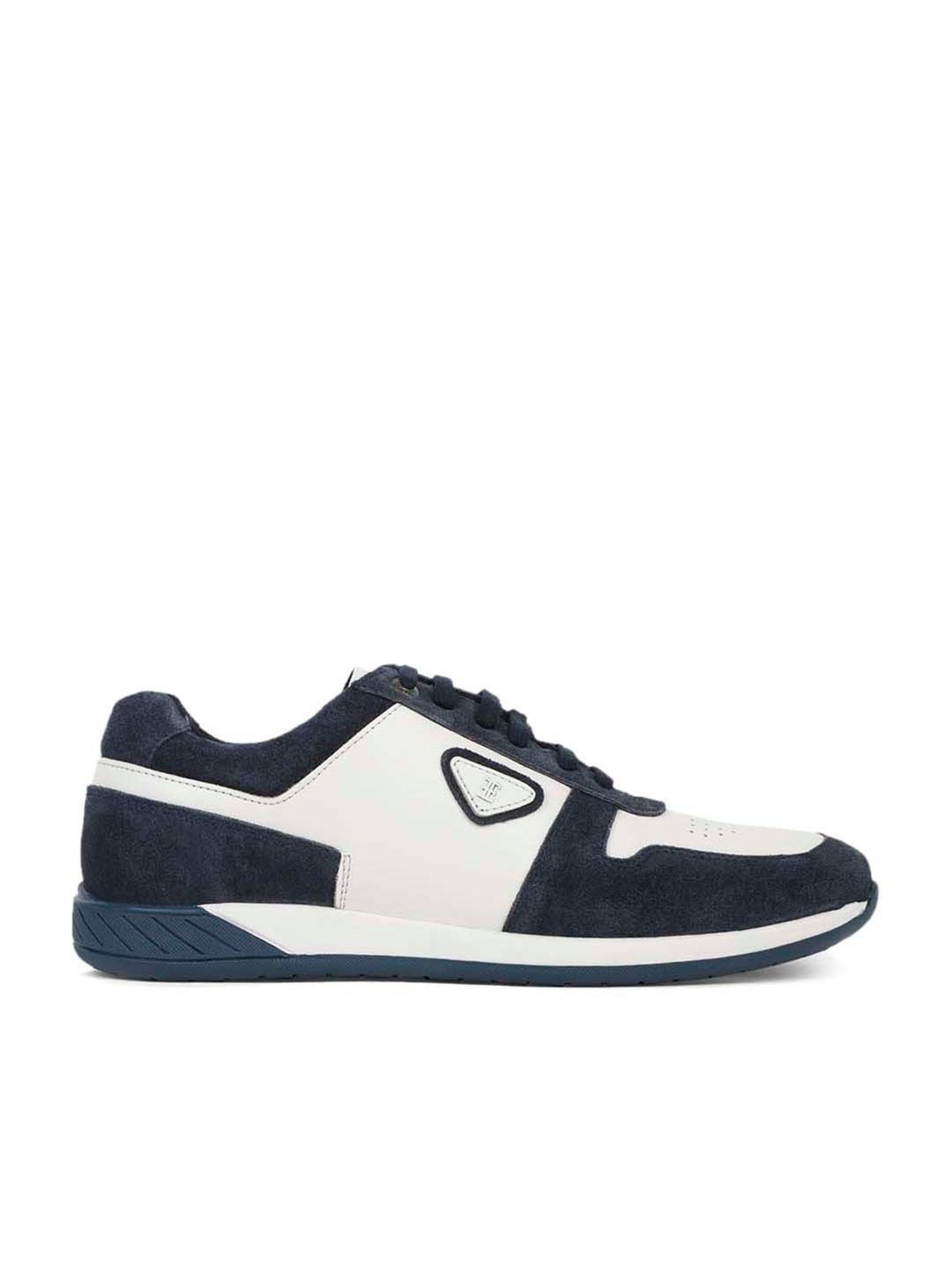 EZOK Men's White Casual Sneakers