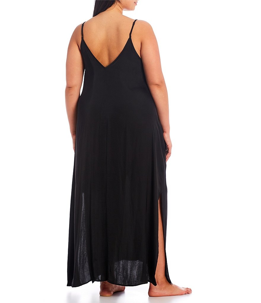 VAN WINKLE & CO. Plus Solid Satin Maxi Chemise