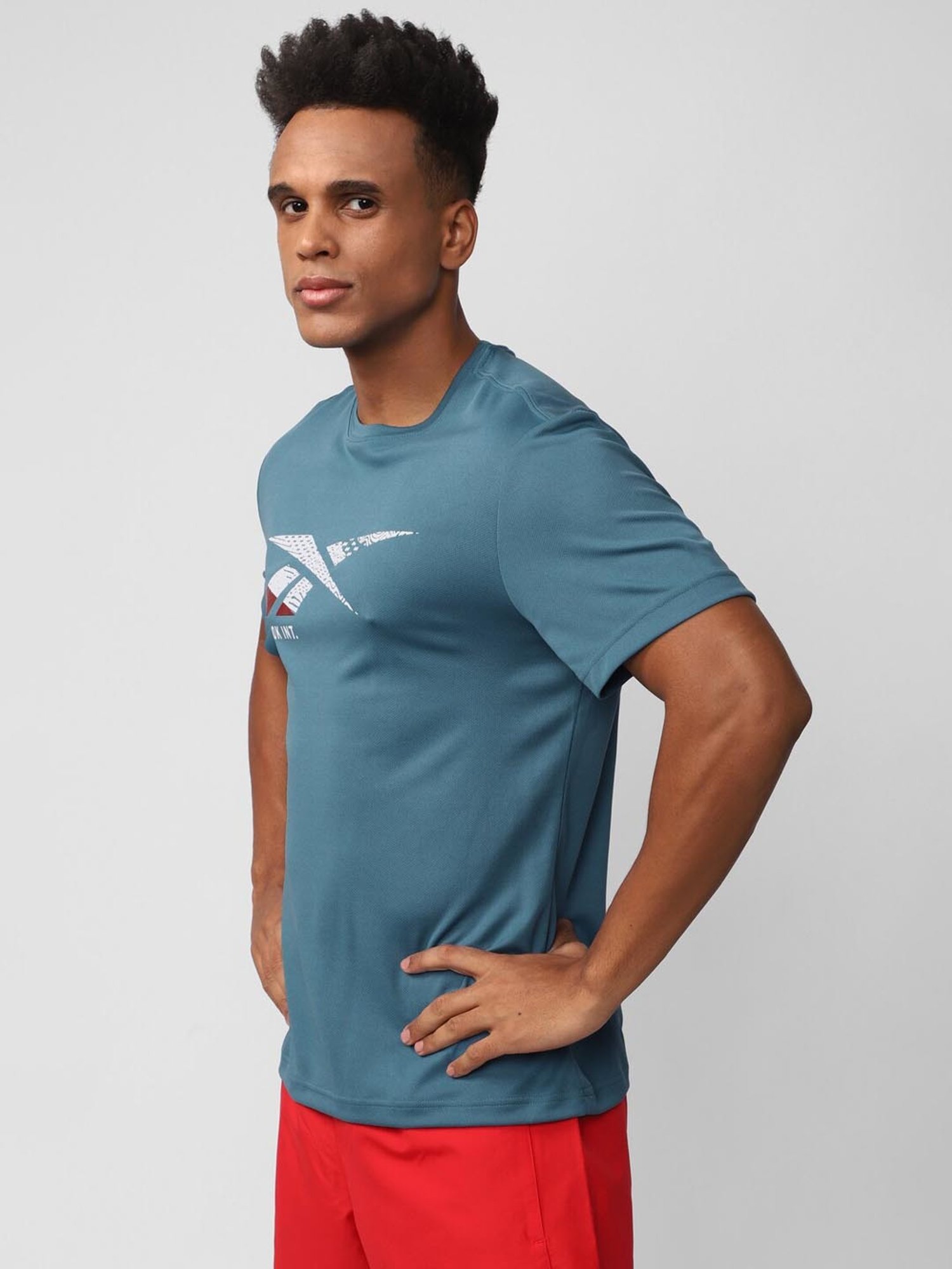 Reebok Blue Slim Fit Printed T-Shirt