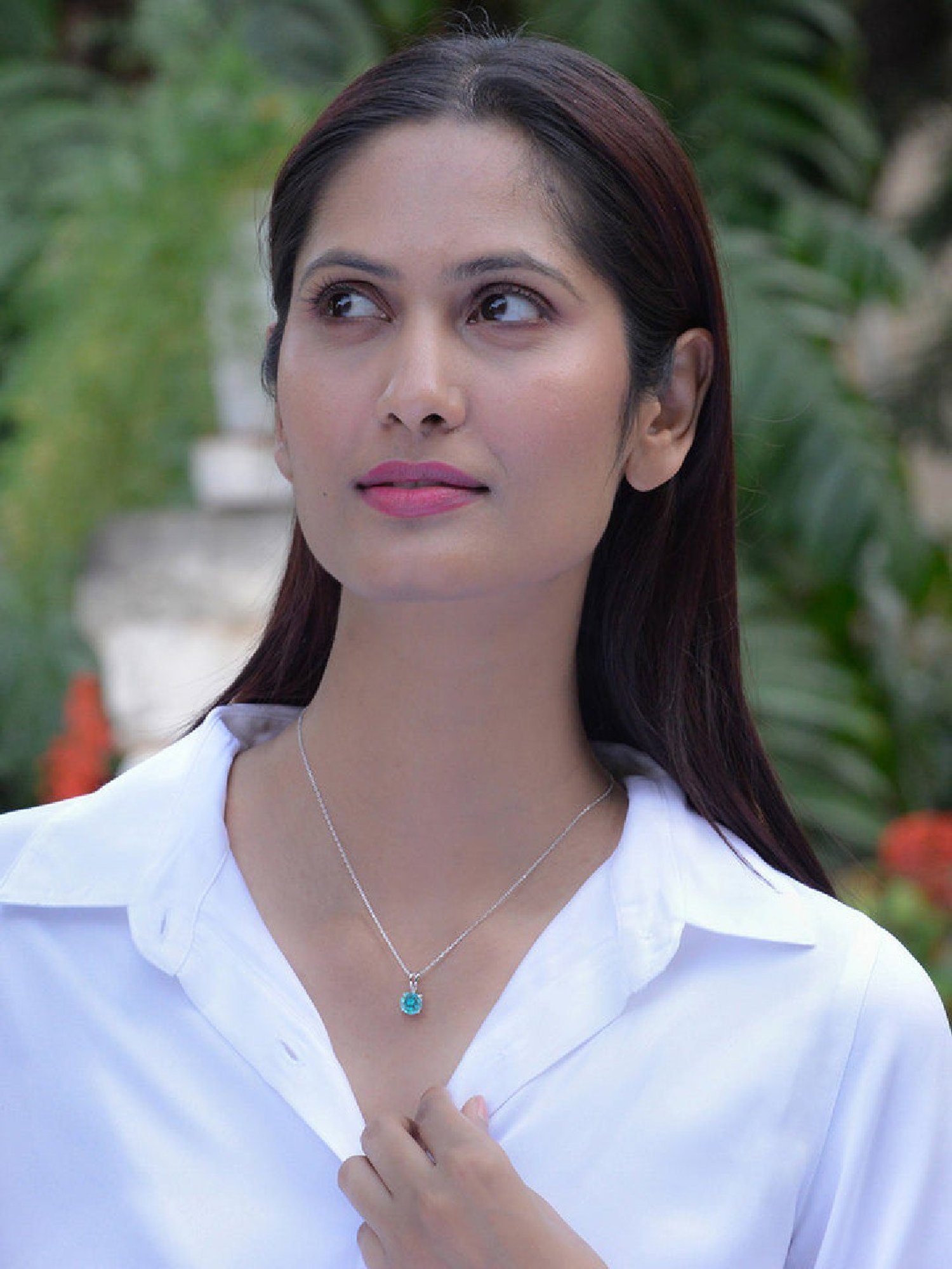 925 Silver Swiss Blue Topaz Soliatire Pendant with 18-inch Chain for Women & Girls