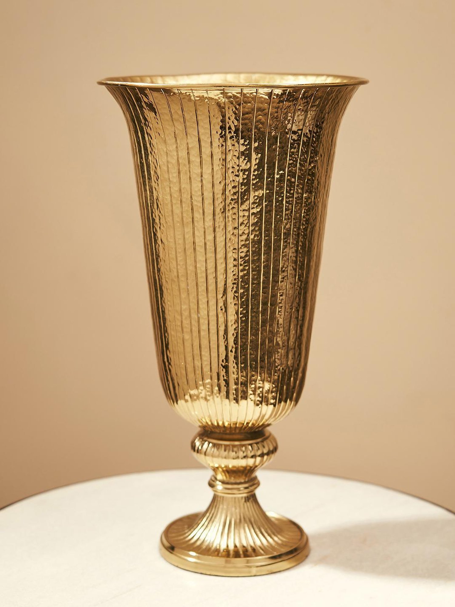 Pure Home and Living Gold Aluminium Textured Vases