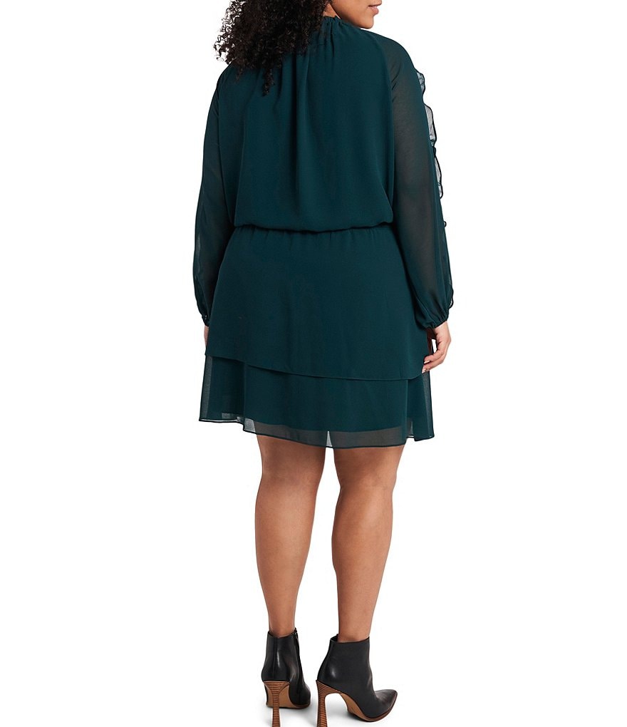 Jkara Plus V-Neck Short Sleeve Beaded Bodice Capelet Gown