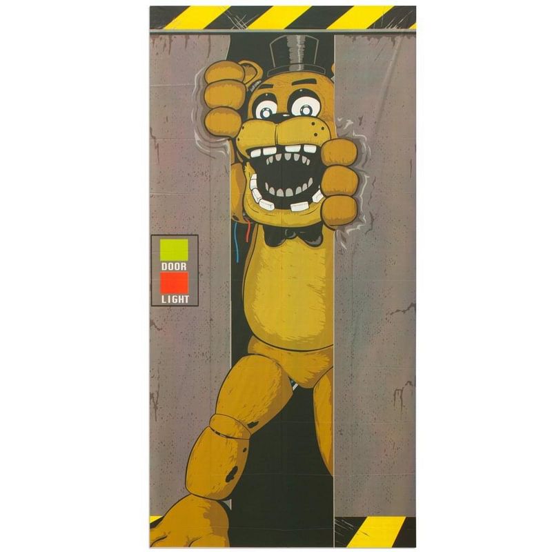 Forum Novelties Five Nights at Freddy's Freddy Fazbear Door Cover