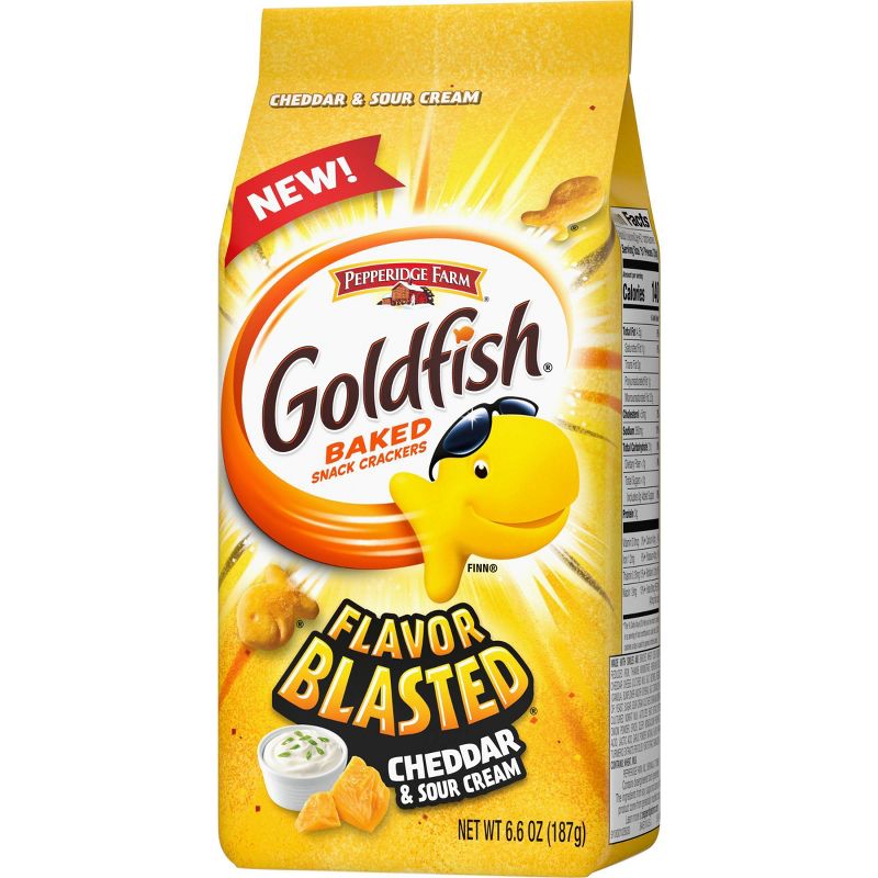 Goldfish Crackers Flavor Blasted Cheddar and Sour Cream - 6.6oz
