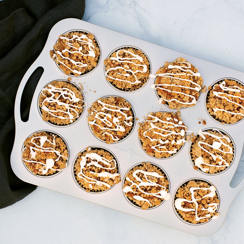 Kaiser Bakeware Steel Muffin Pan, 12 Cup