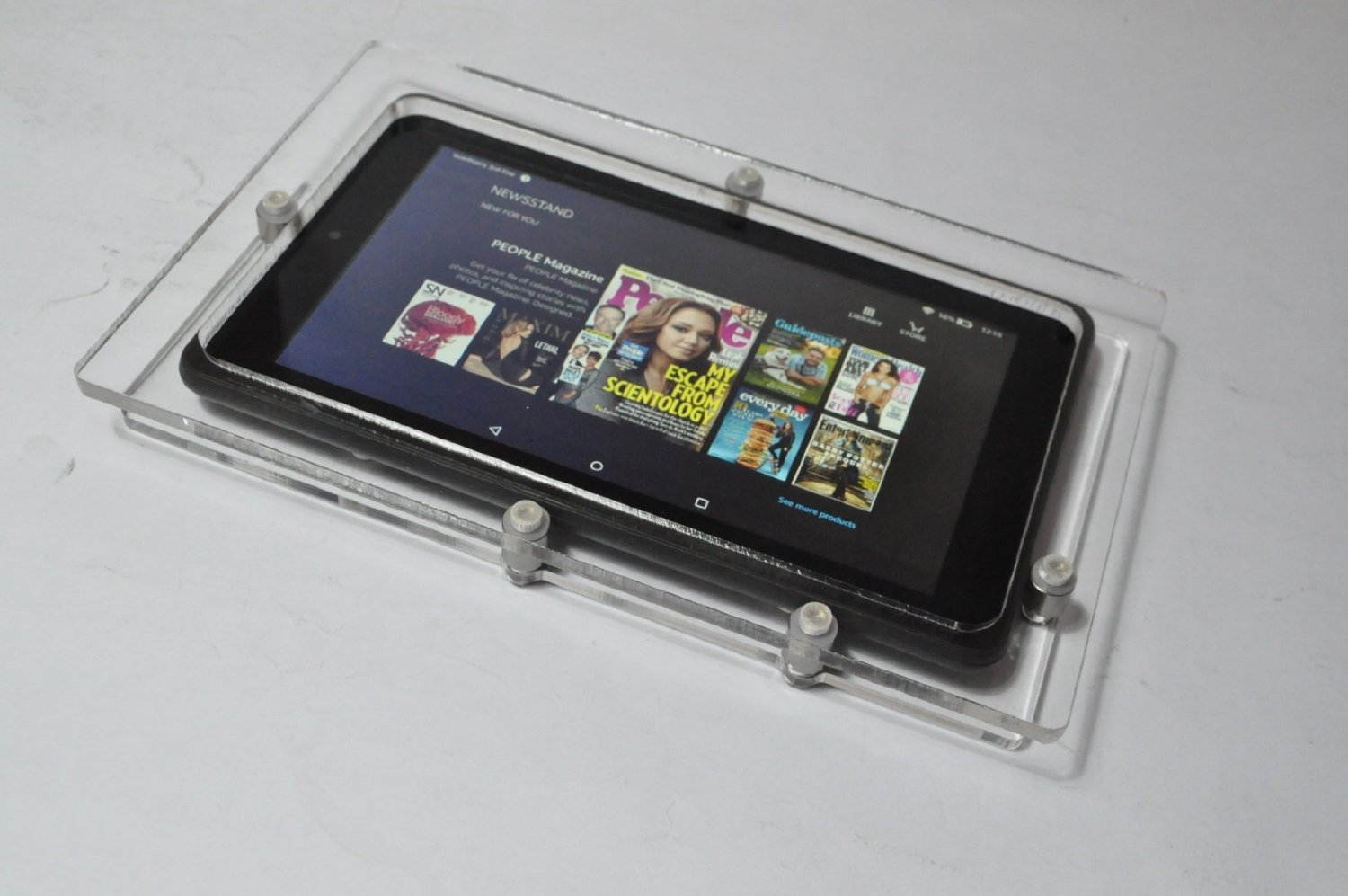 Amazon Fire 7" Security Anti-Theft Acrylic VESA Enclosure with Wall Mount Kit (Clear)