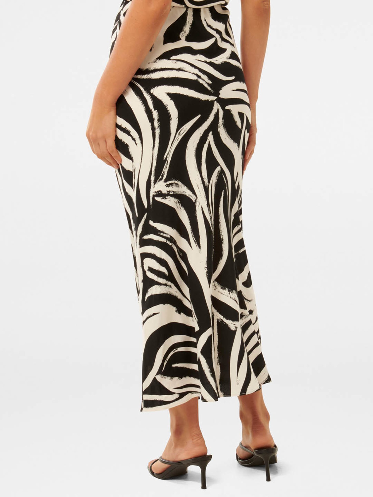 Forever New Black & White Printed Midi Skirt