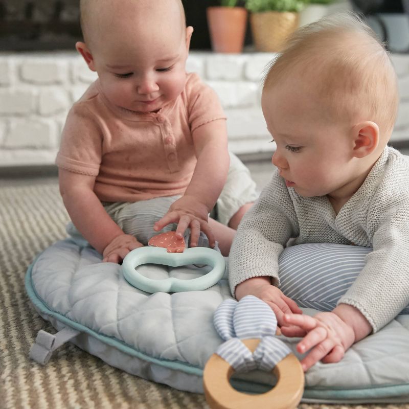 Ingenuity Calming Cuddles Gift Set