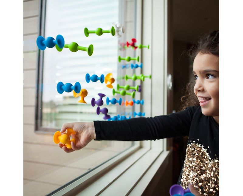  Fat Brain Toys Squigz FA088-2 50 Piece Set