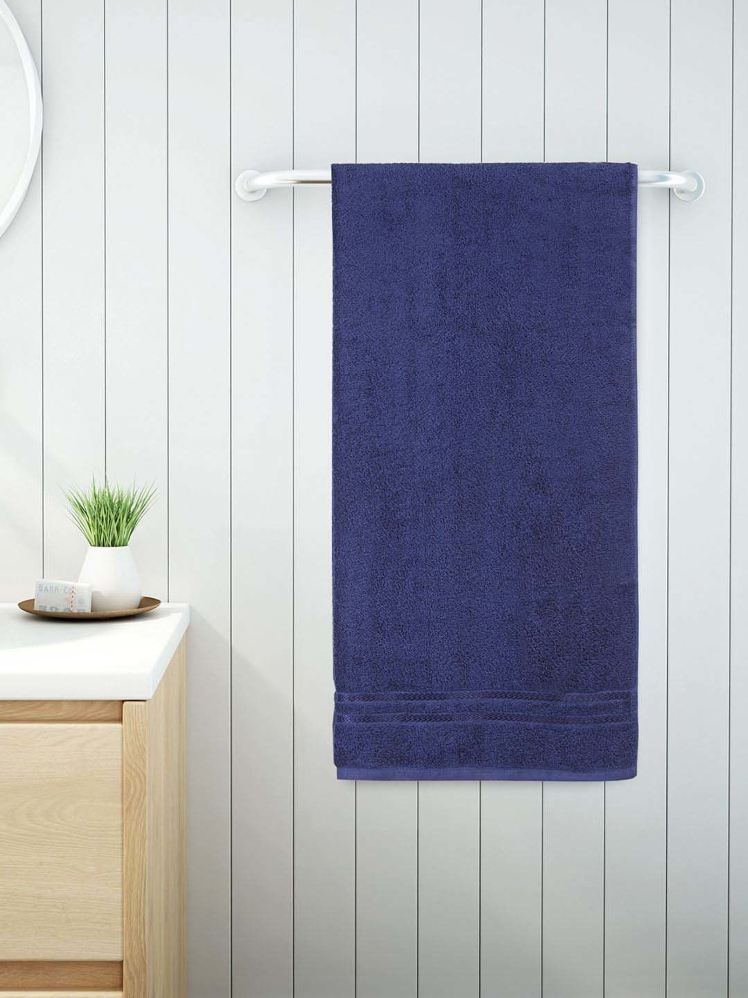 Welspun Quik Dry Dark Blue 100% Cotton 380 GSM Bath Towel